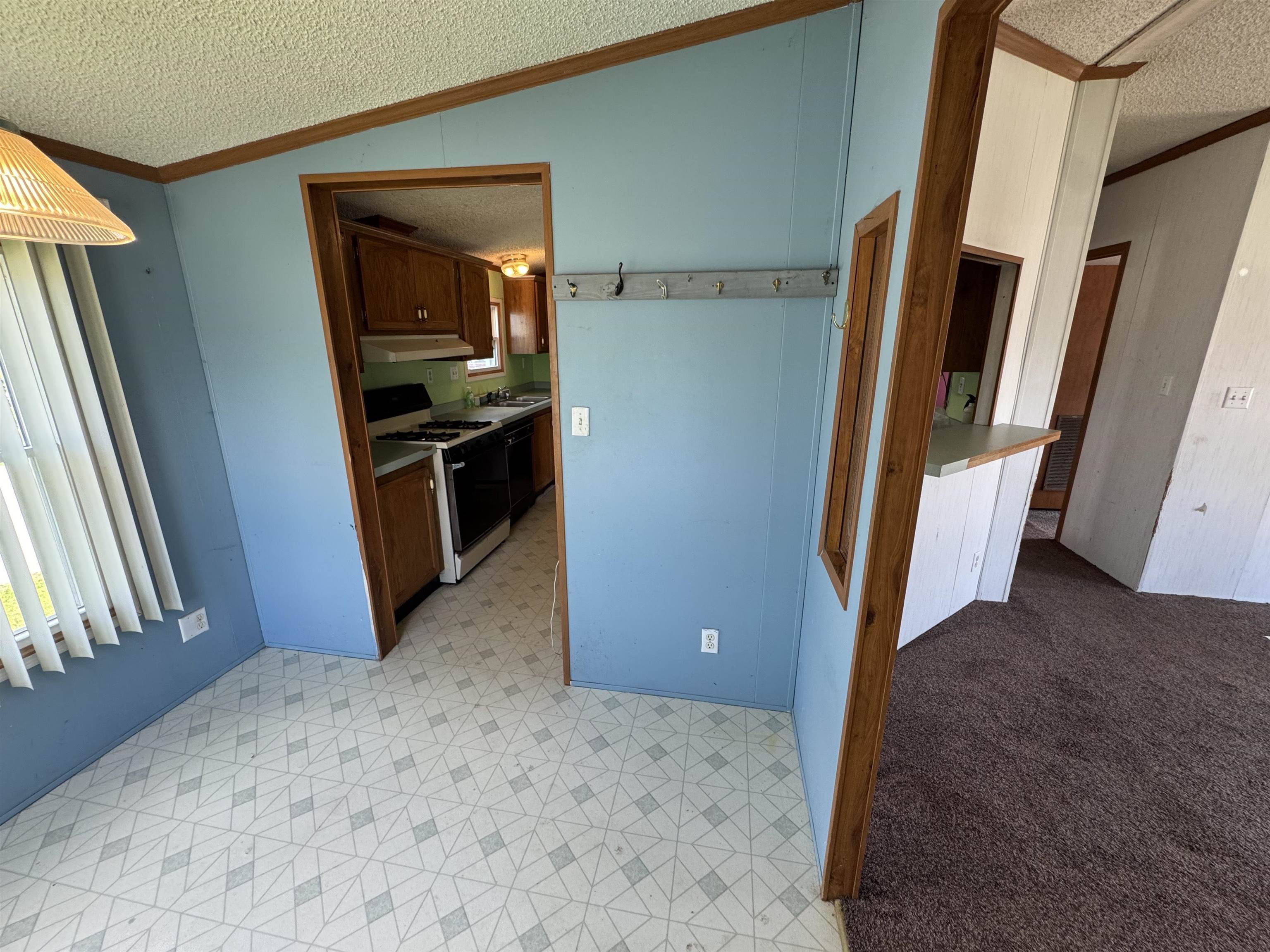 North Freedom, WI 53951,S7559 US Hwy 12 #M-8
