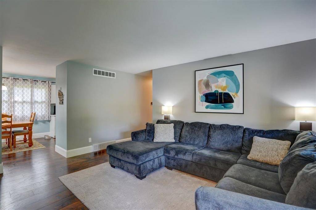 Mcfarland, WI 53558,5519 LEANNE Lane