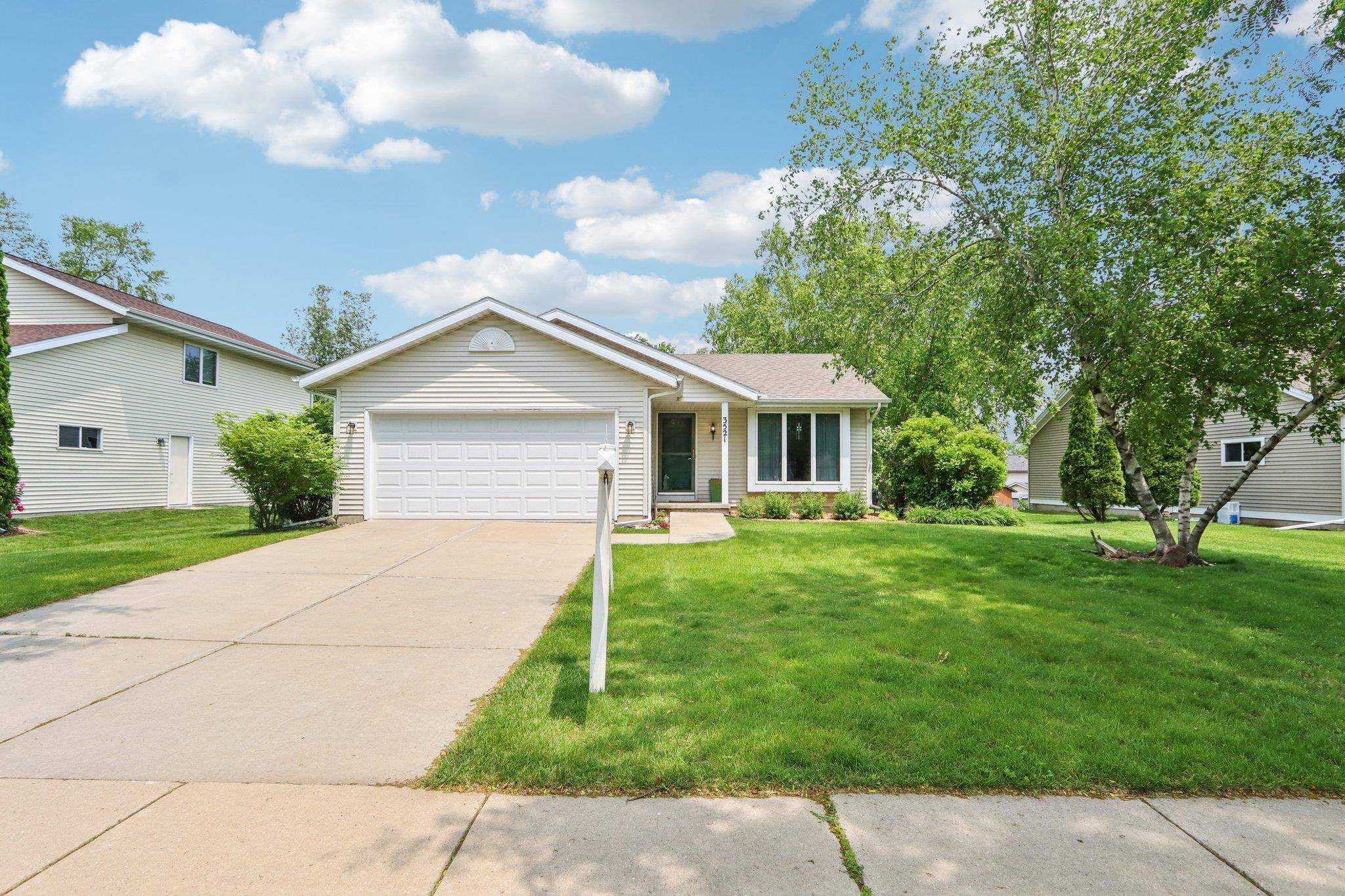 Madison, WI 53719,3521 Stonebridge Drive
