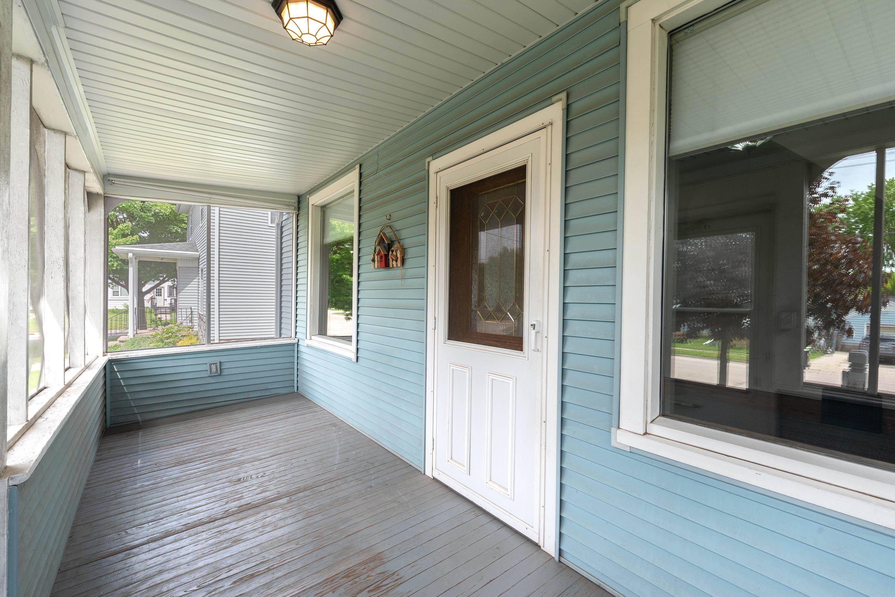 Beaver Dam, WI 53916,210 Gilmore Avenue