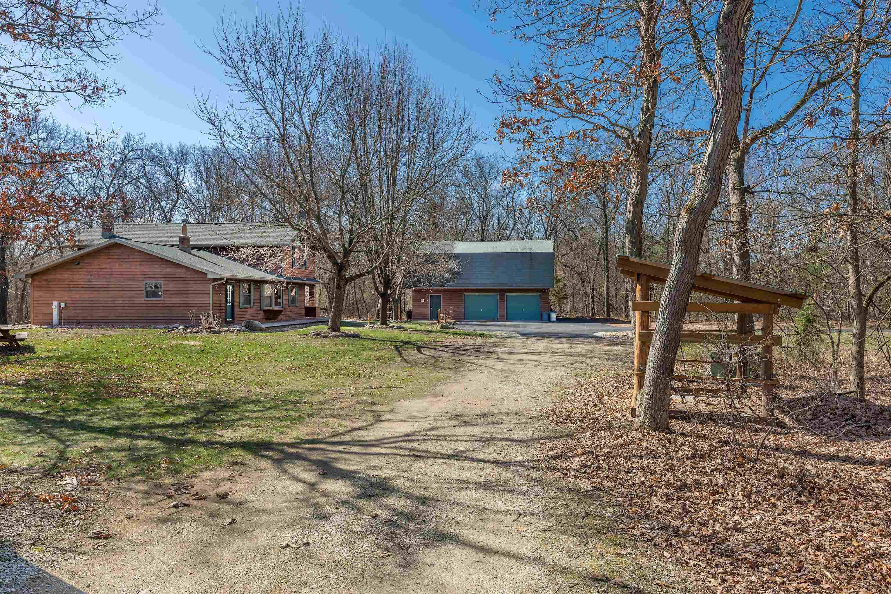 Neshkoro, WI 54960,N9056 16th Avenue