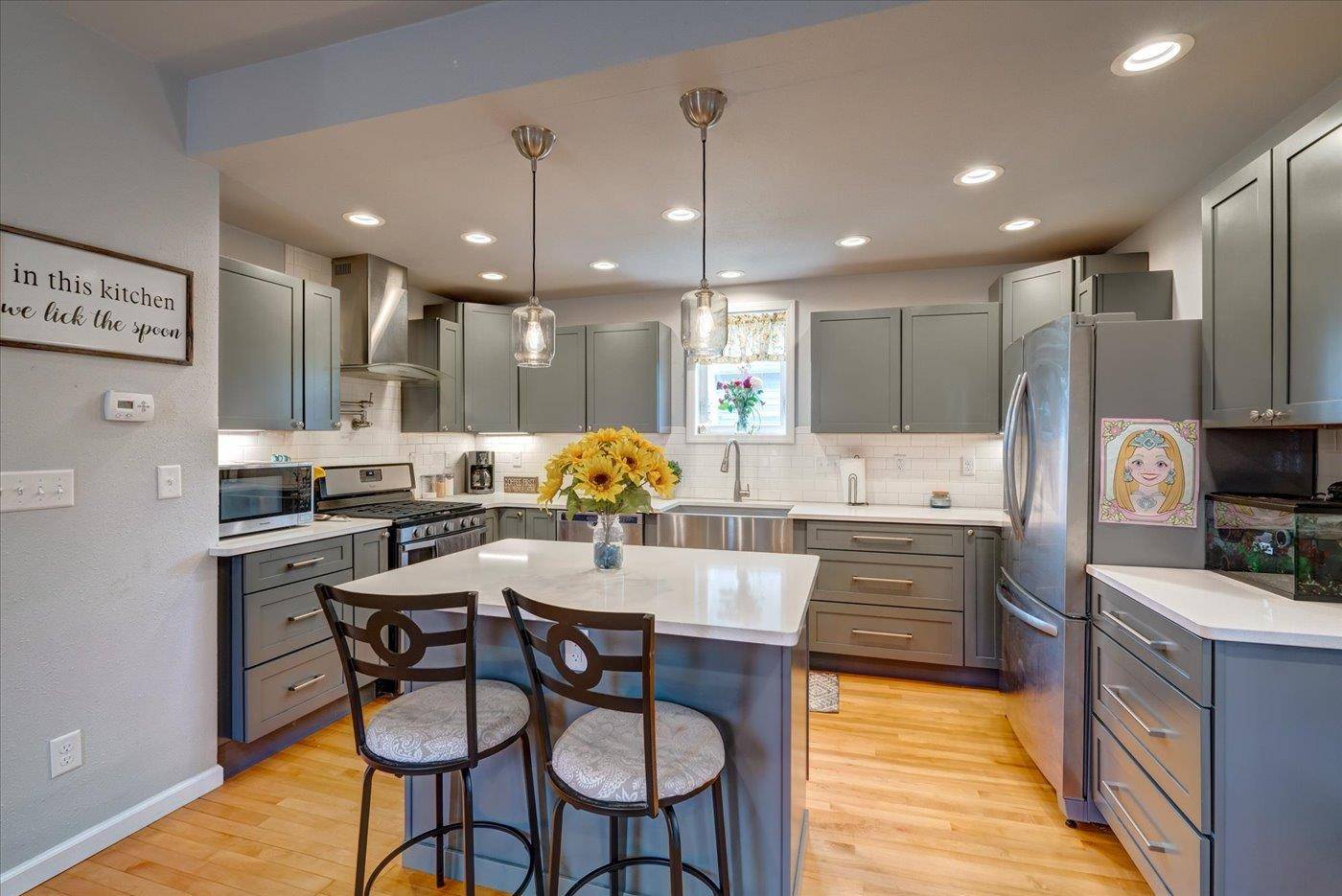 Portage, WI 53901,614 DeWitt Street