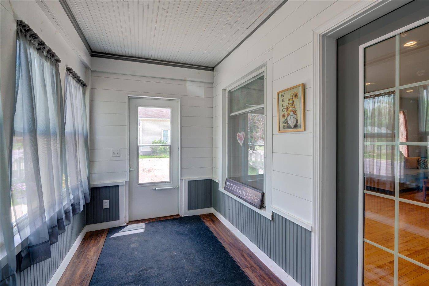 Portage, WI 53901,614 DeWitt Street