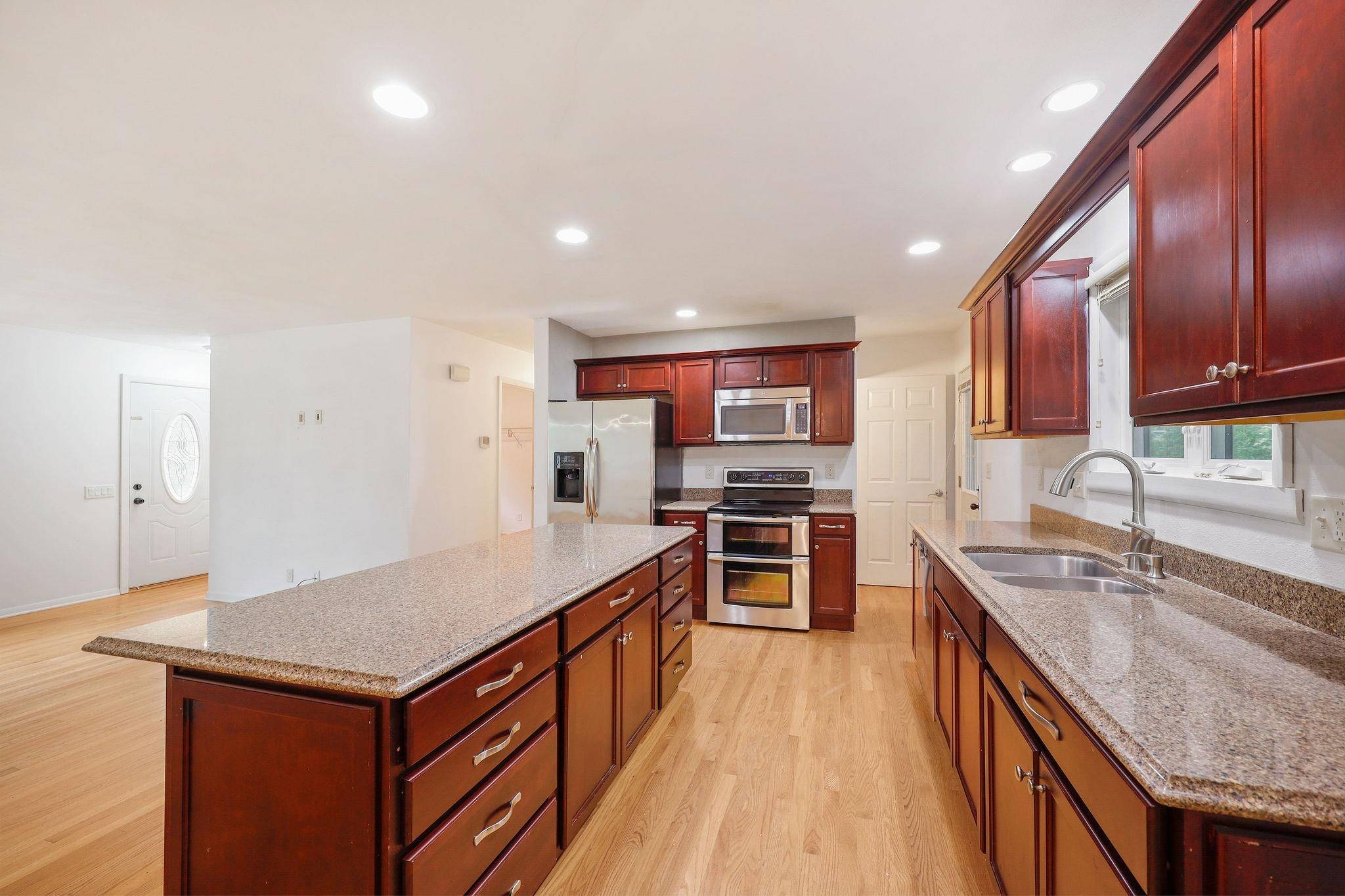 Edgerton, WI 53534,109 Cherry Street