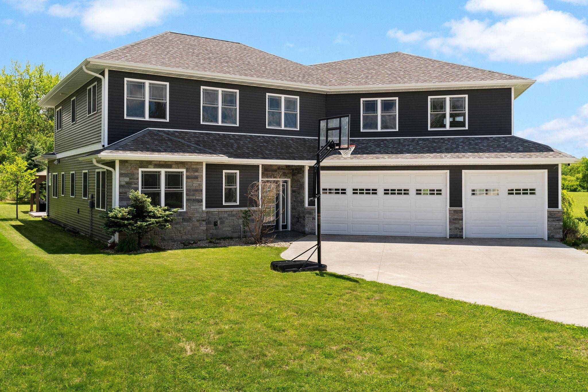 Madison, WI 53704,4307 Bellgrove Lane