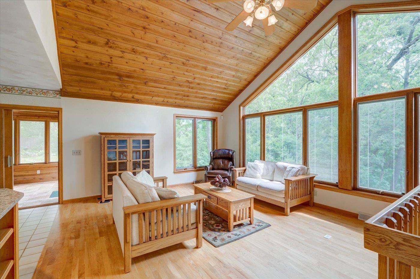 Waunakee, WI 53597,5096 Tuggle Lane