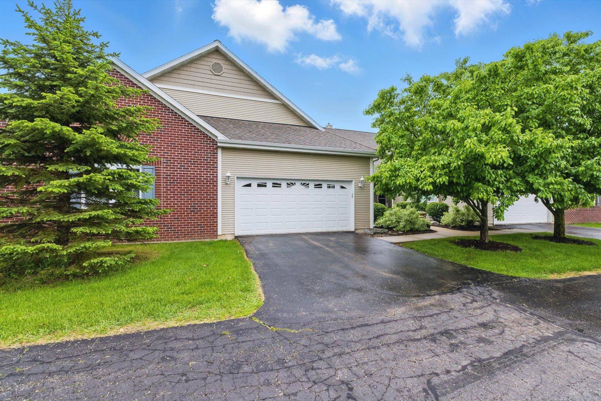 Whitewater, WI 53190-2078,351 S Wisconsin Street #11