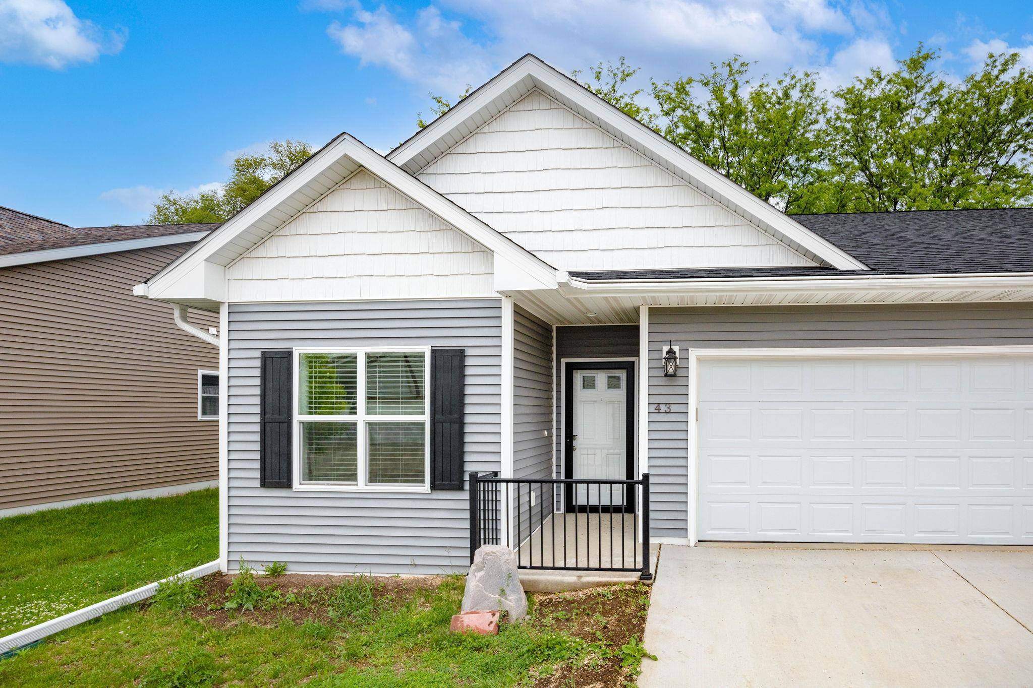 Milton, WI 53563,602 E Madison Avenue #43