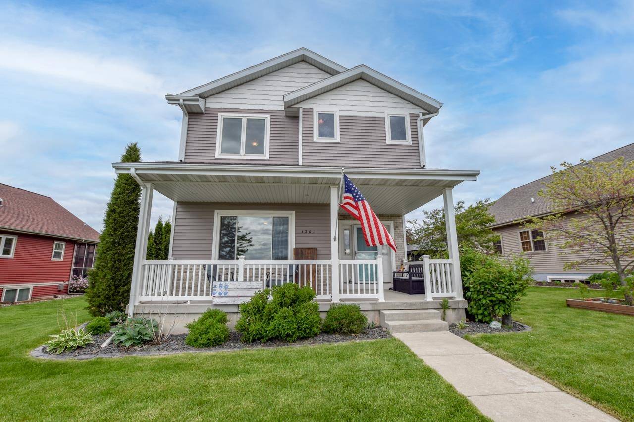 Sun Prairie, WI 53590,1261 TARA Drive