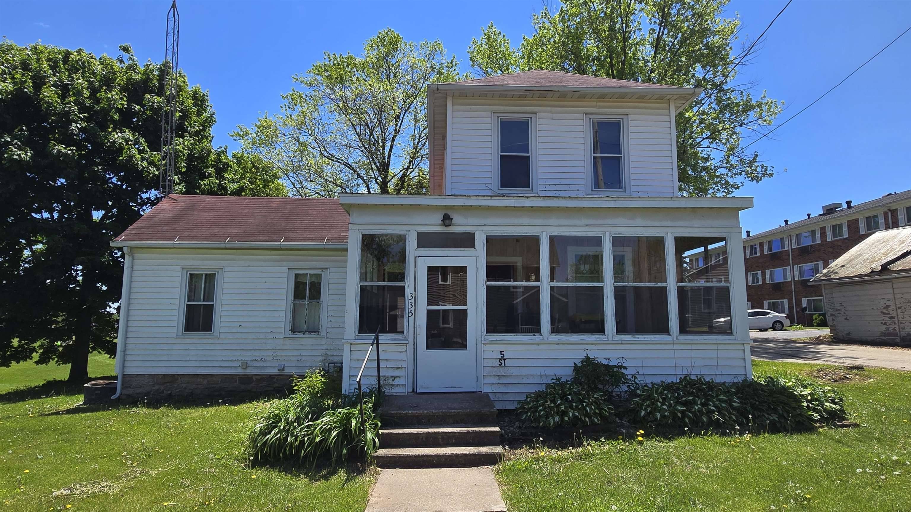 Lancaster, WI 53813,335 E Elm Street