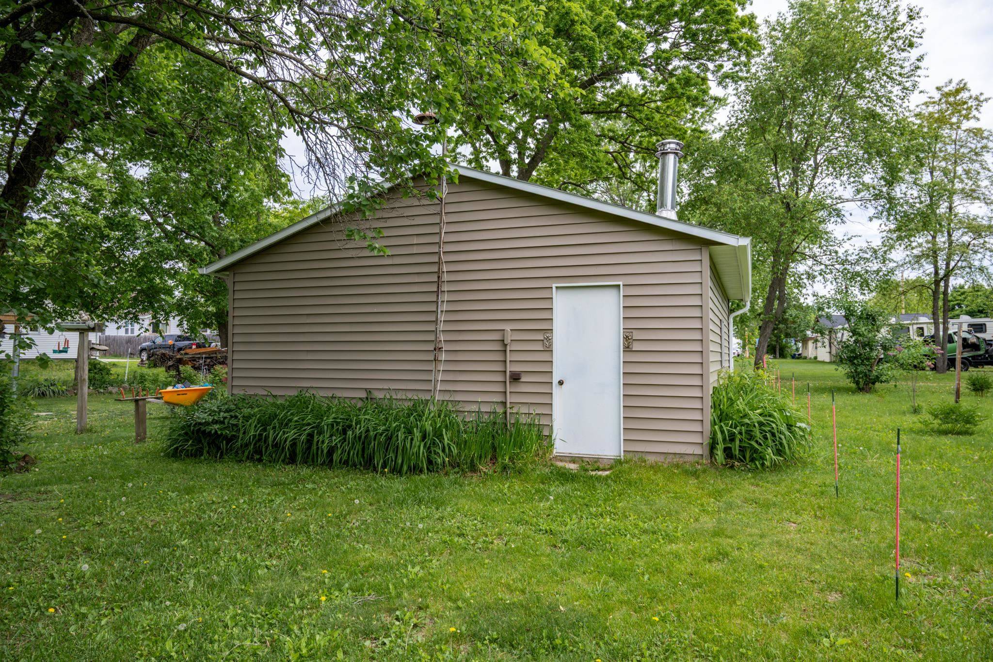 Mauston, WI 53948,307 Jackson Street