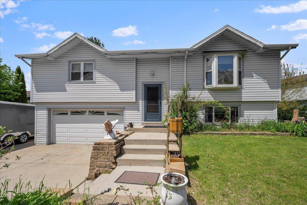 Hartford, WI 53027,917 Wheelock Avenue