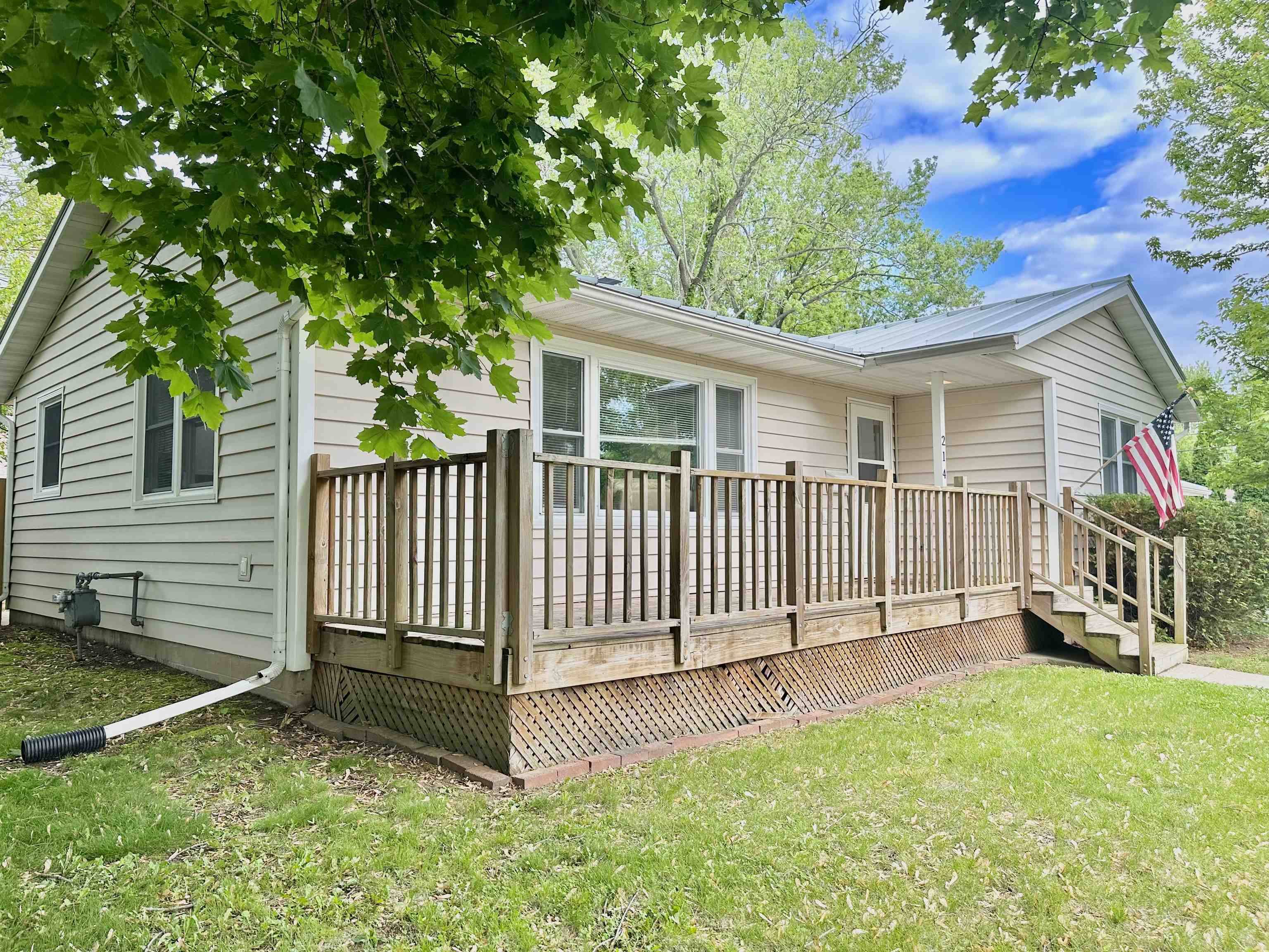 Edgerton, WI 53534,214 Martha Street