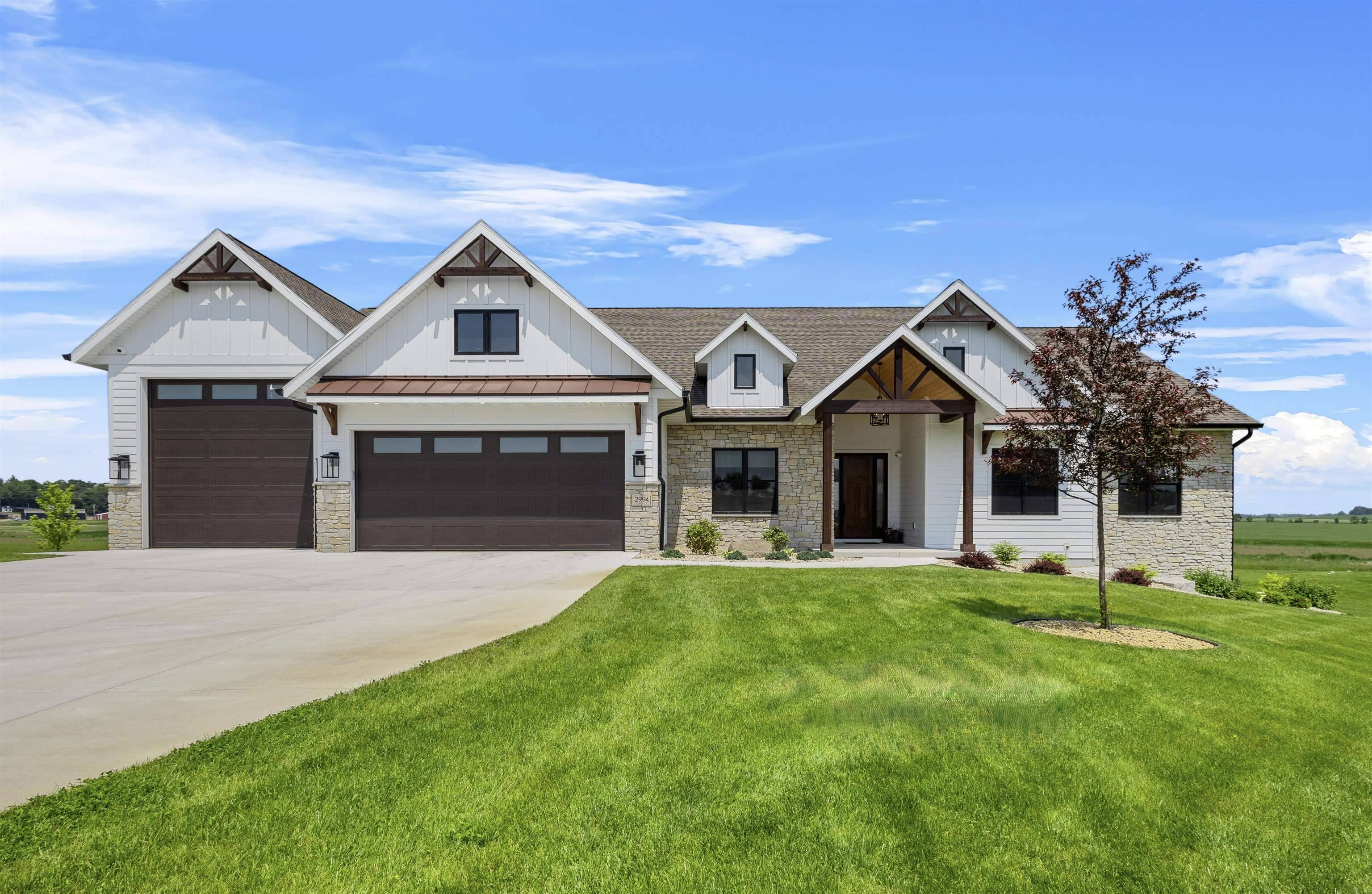 Sun Prairie, WI 53590,2994 Curtis Court