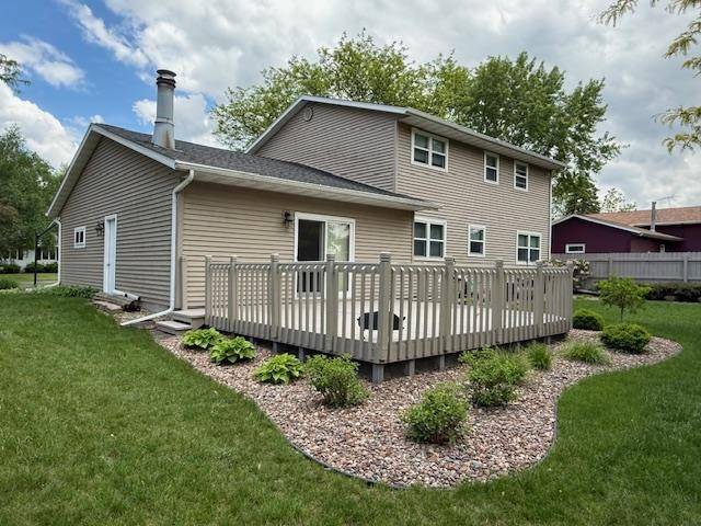 Fort Atkinson, WI 53538-0000,417 Raintree Drive