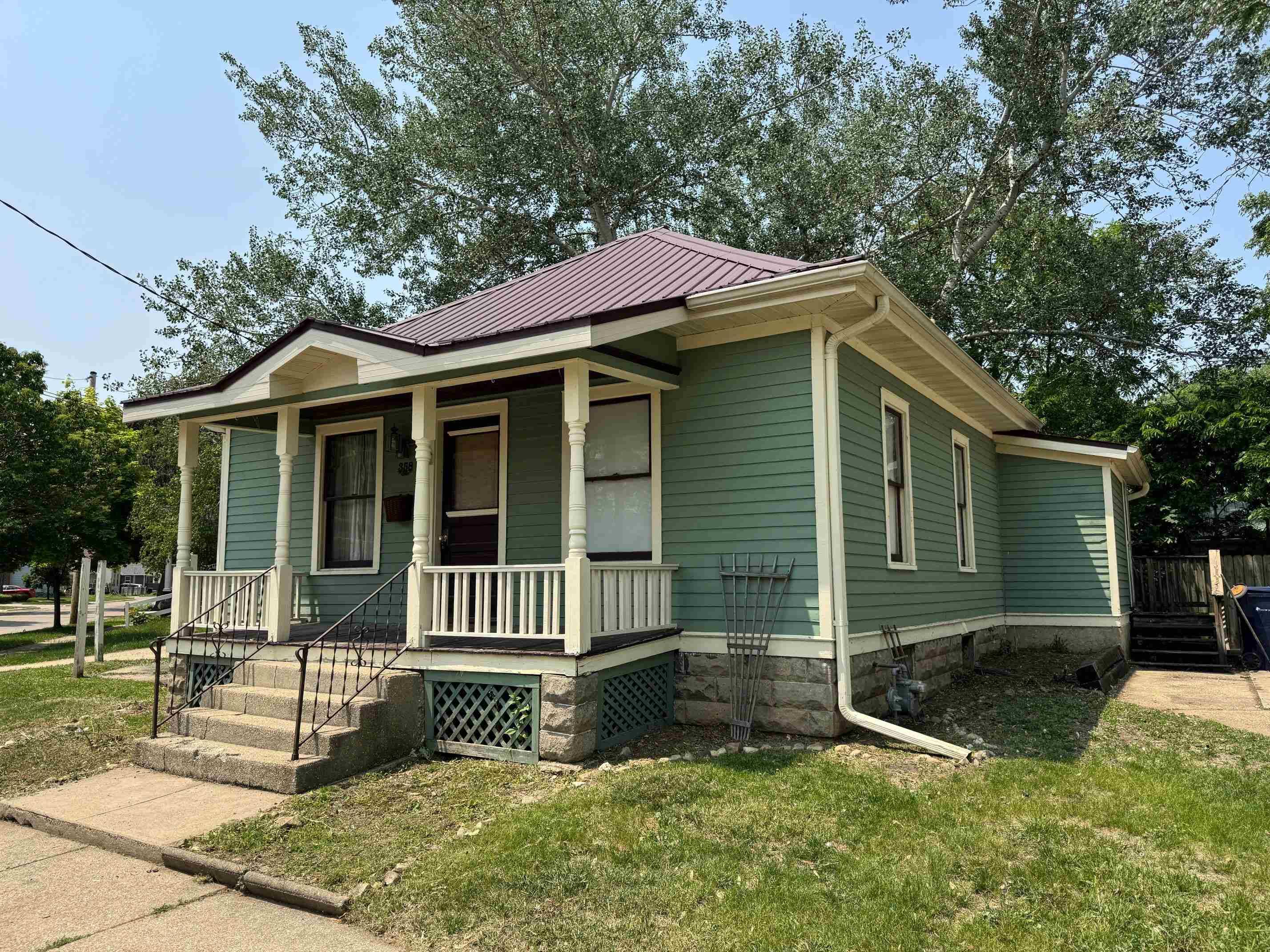 Janesville, WI 53545,358 Wilson Avenue