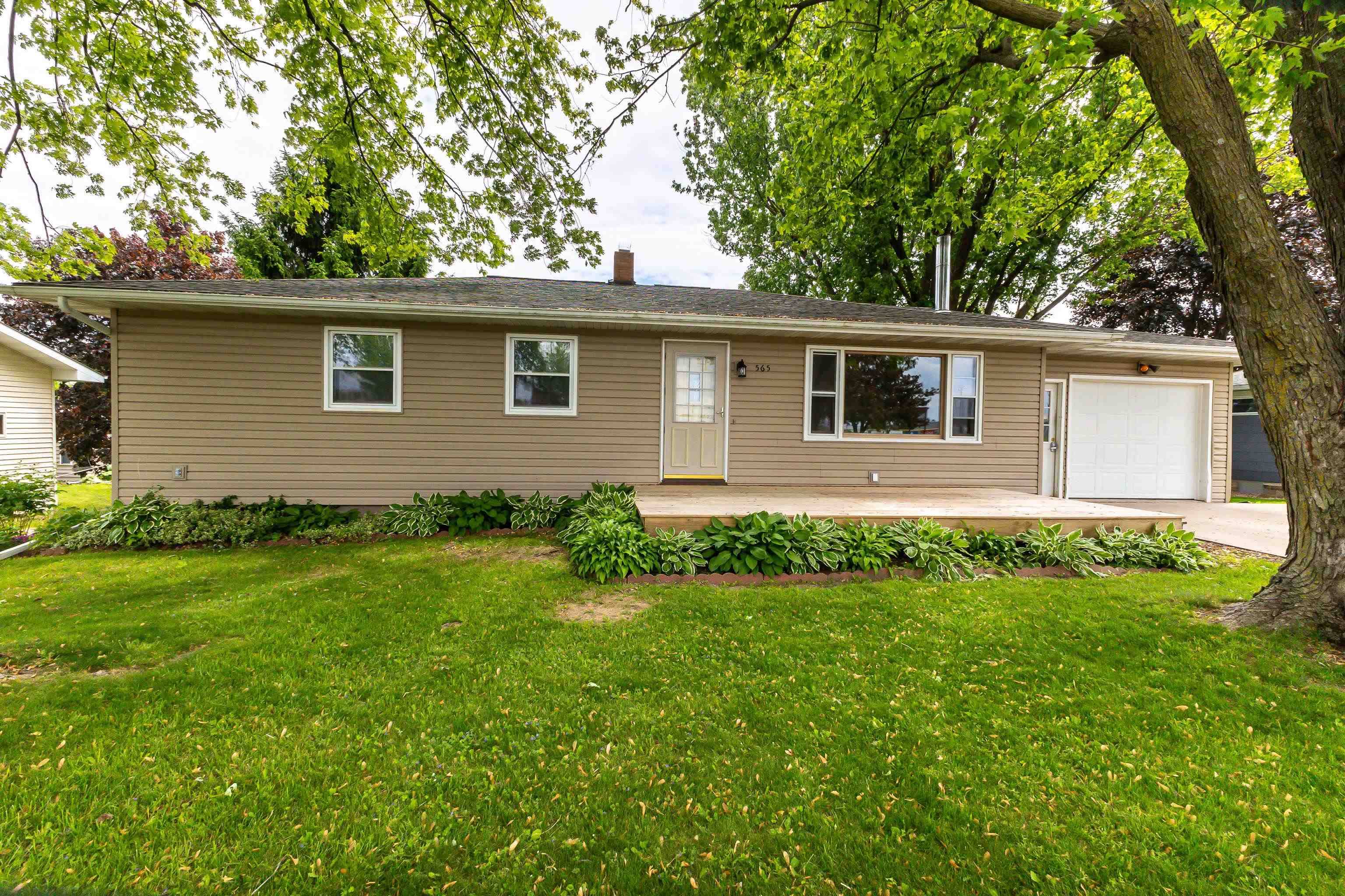 Platteville, WI 53818,565 Pitt Street