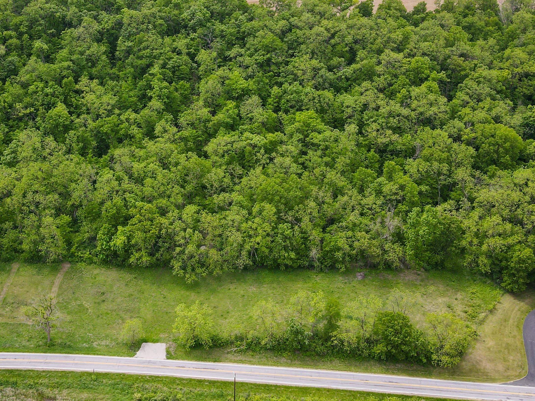 Blue Mounds, WI 53517,3.53 Acres County Hwy F