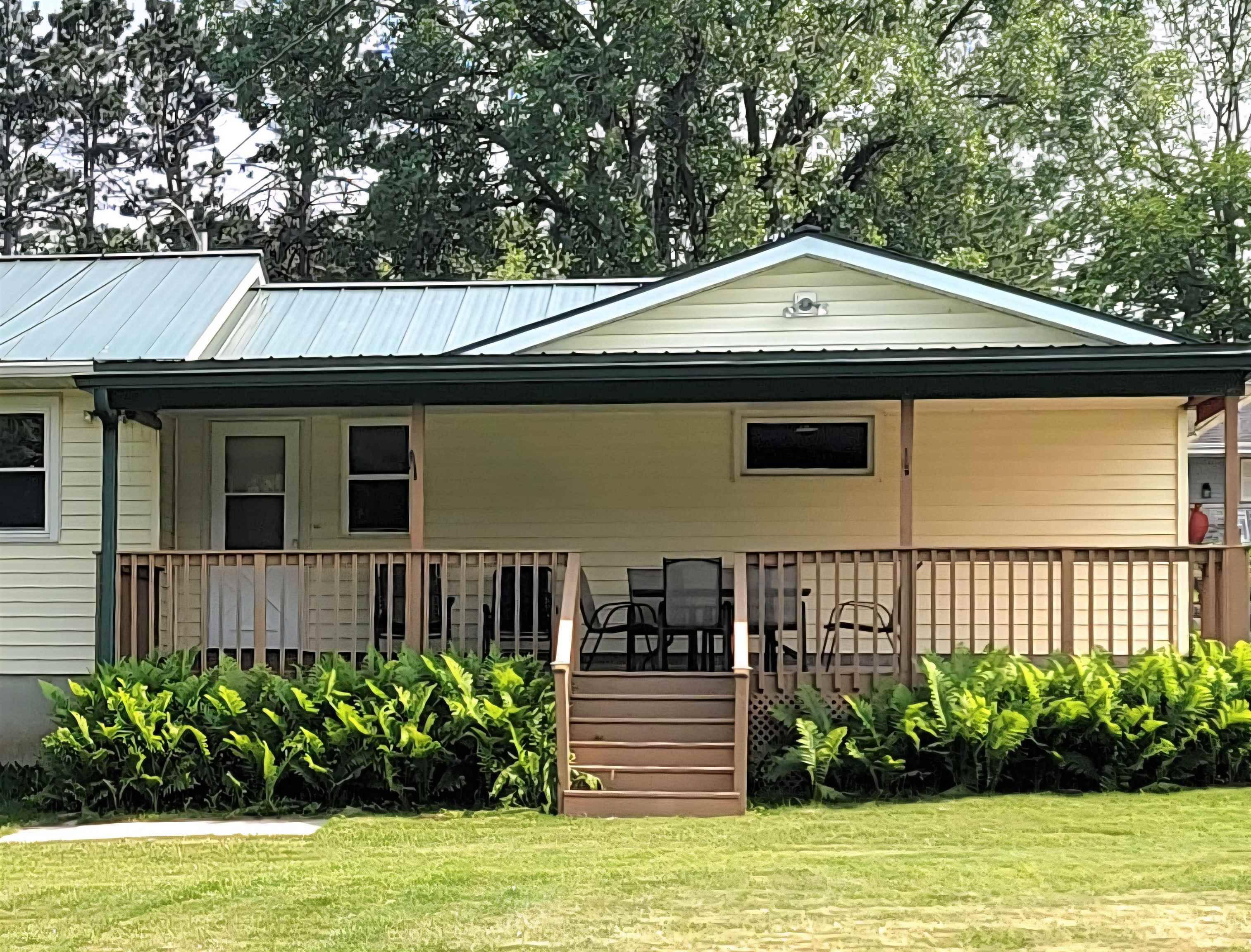 Baraboo, WI 53913-1026,1017 4TH Street