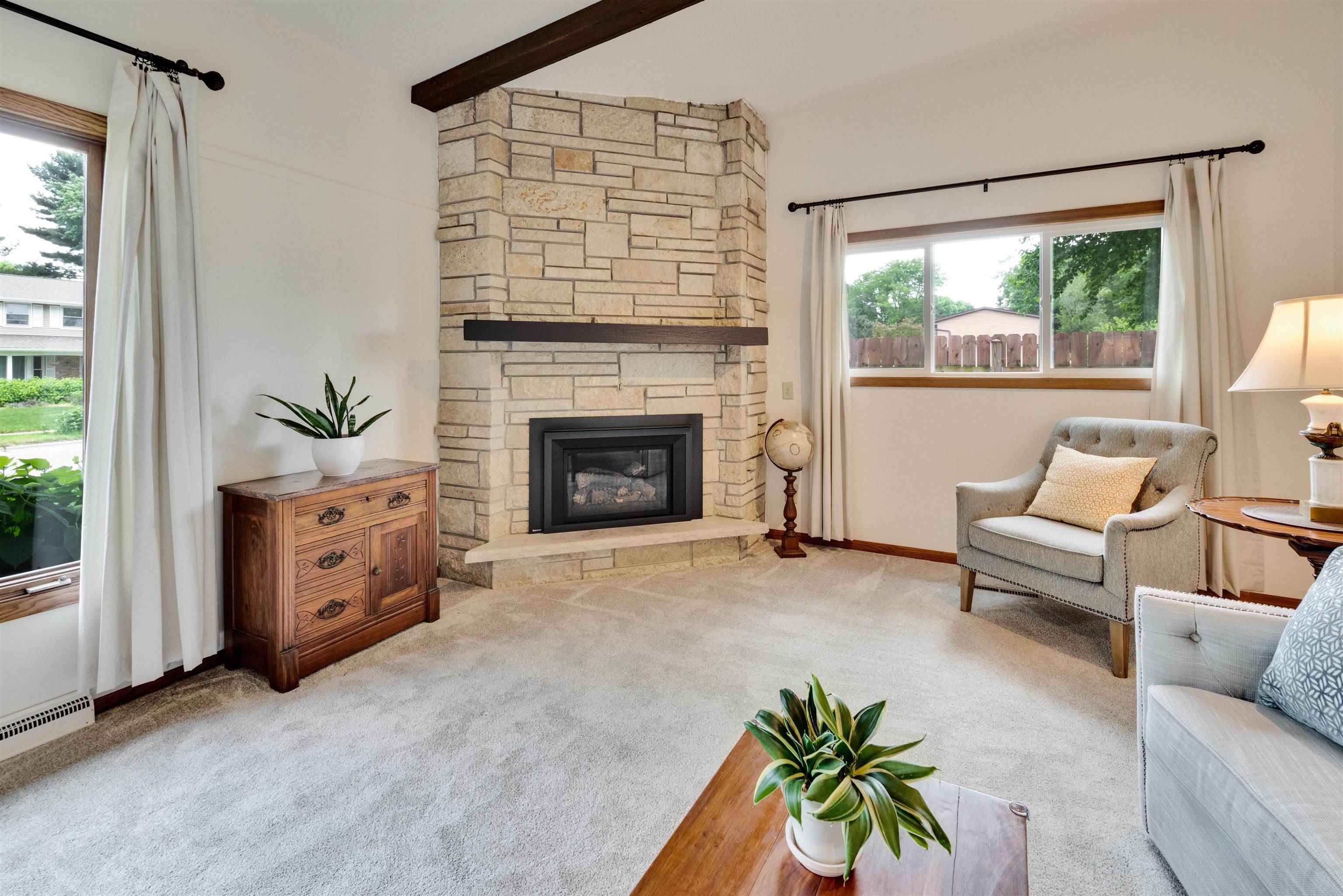 Madison, WI 53705,122 S Yellowstone Drive