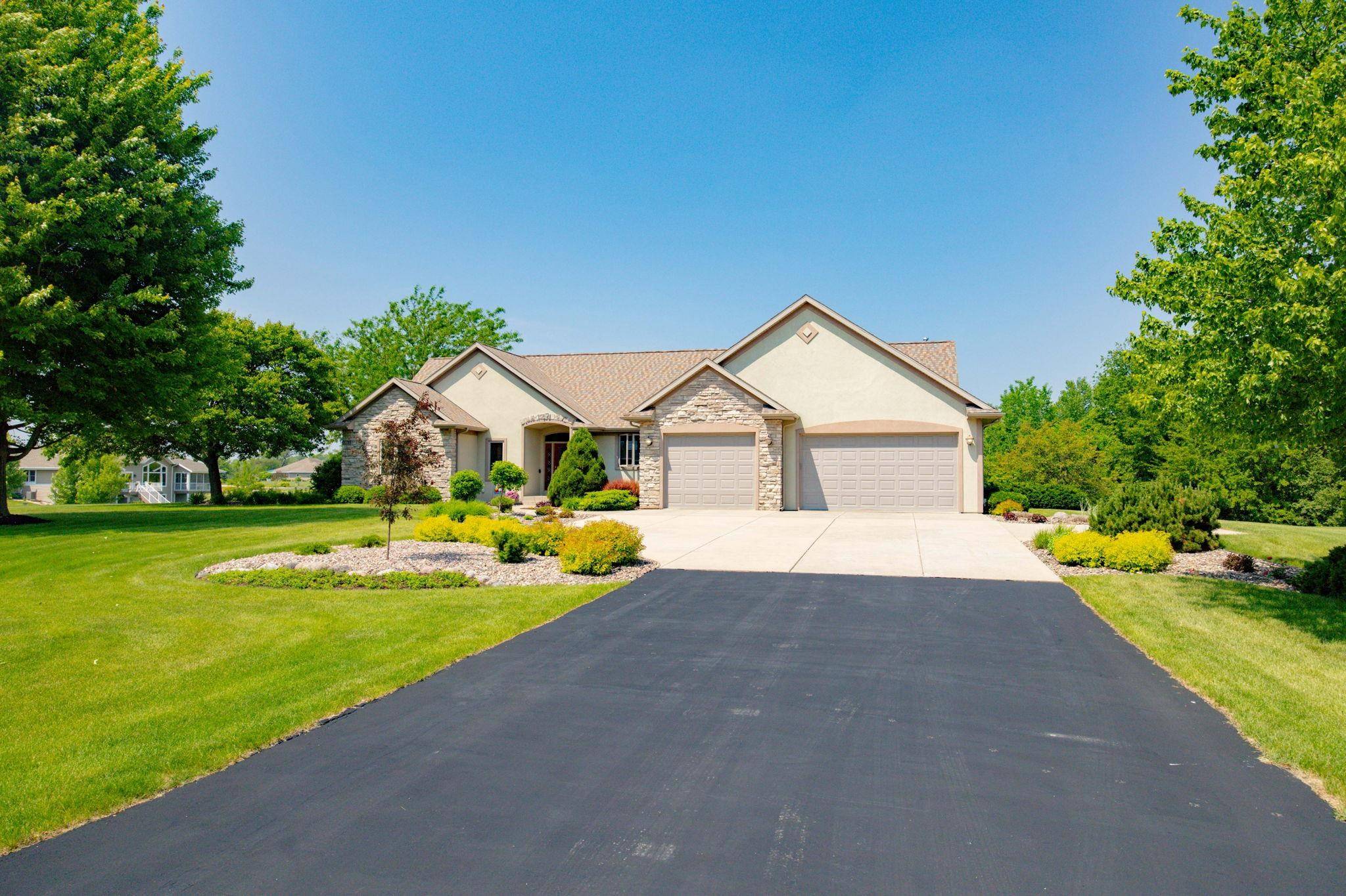 Janesville, WI 53545,5331 N Old Orchard Drive