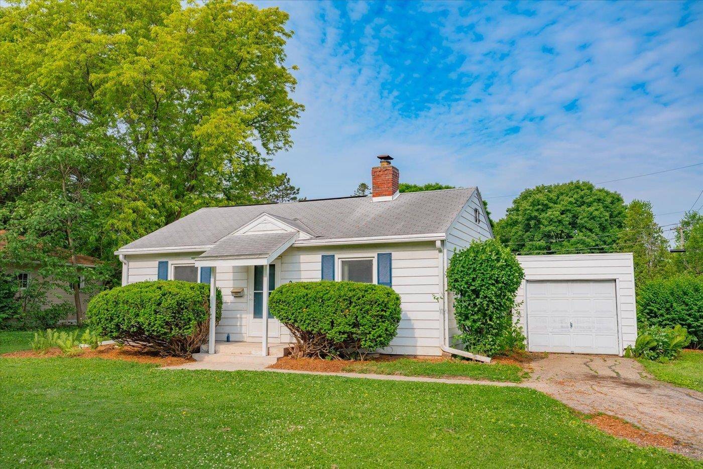 Madison, WI 53705,2 S Owen Drive