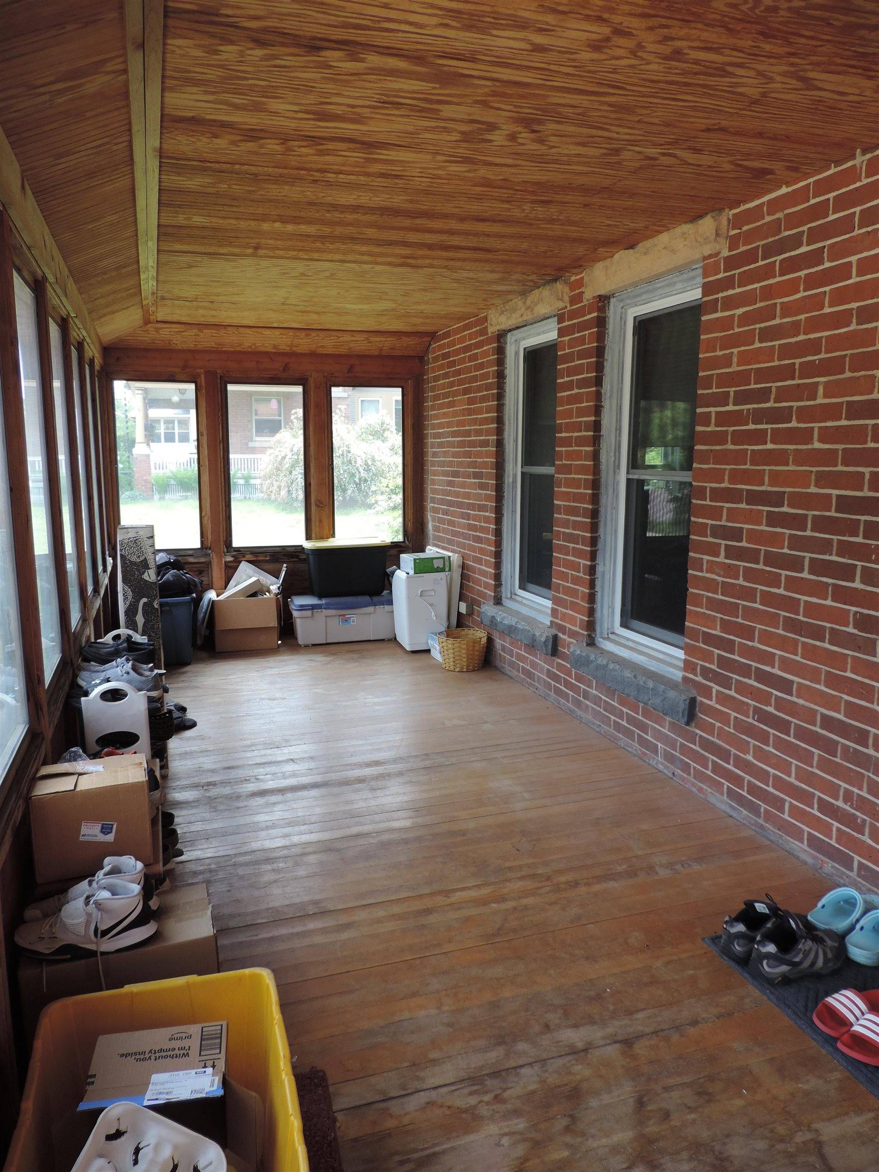 Spring Green, WI 53588,256 S Lexington Street