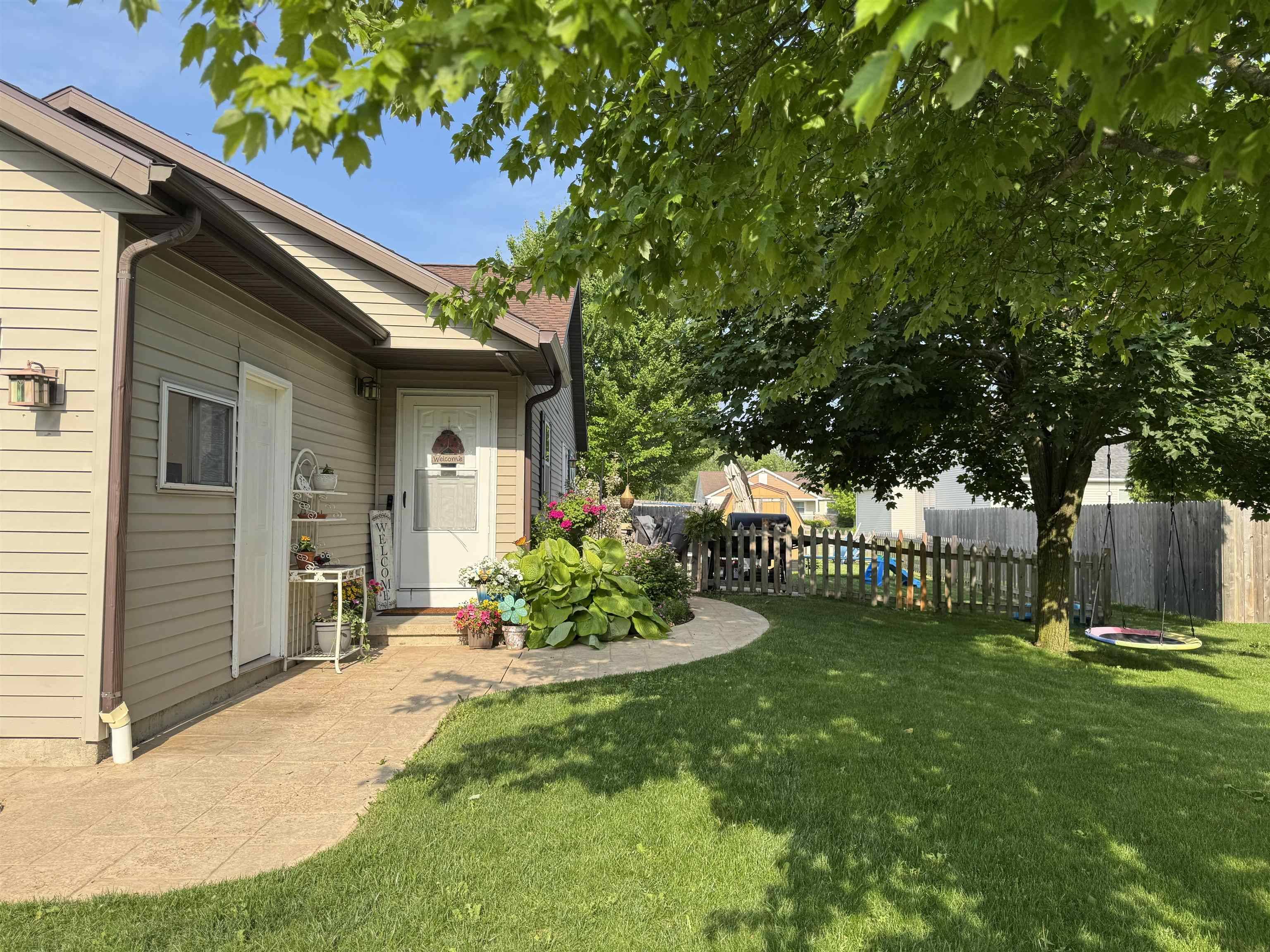 Elkhorn, WI 53121,425 N Patricia Street