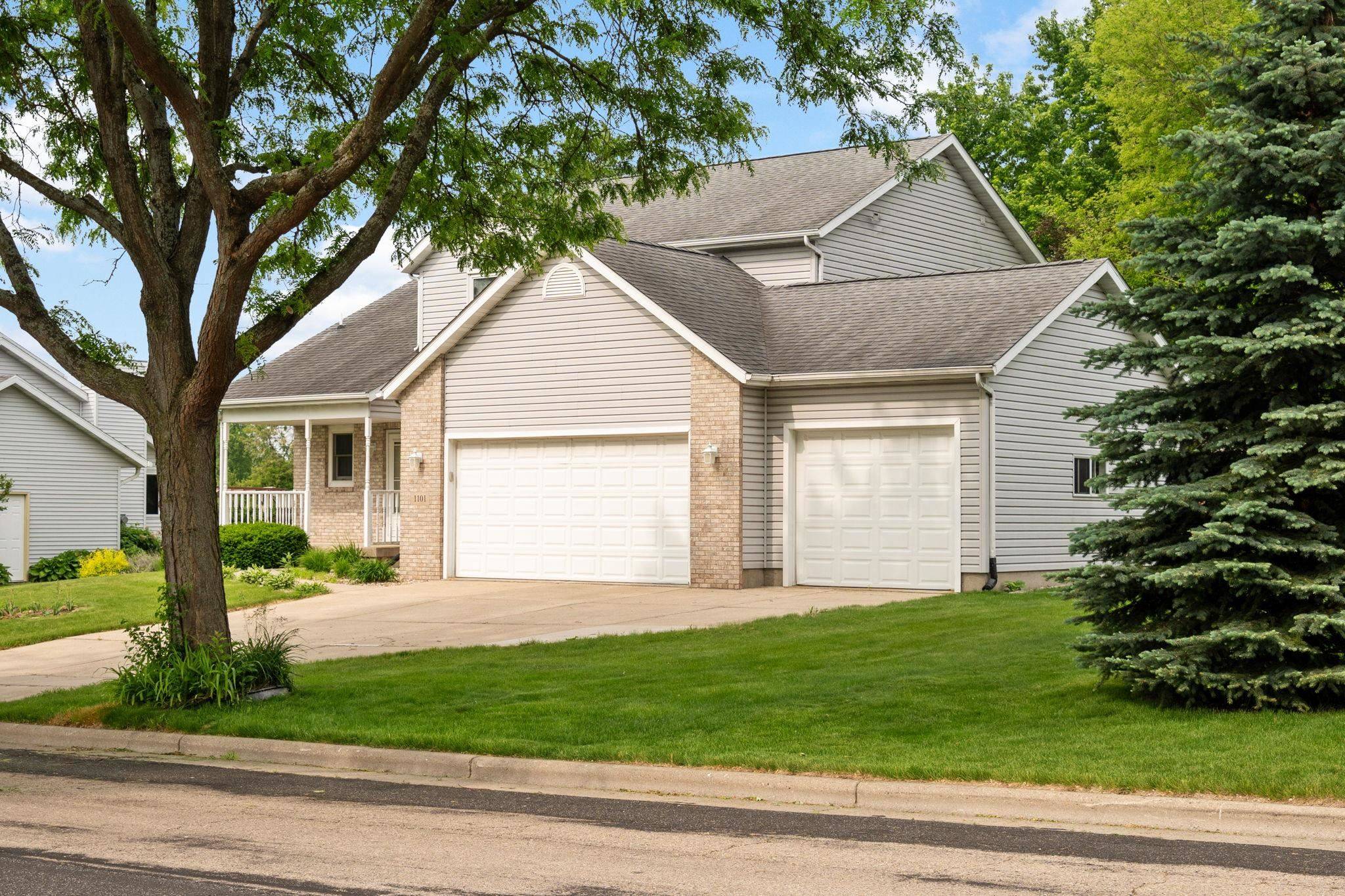 Cottage Grove, WI 53527,1101 Starlight Lane
