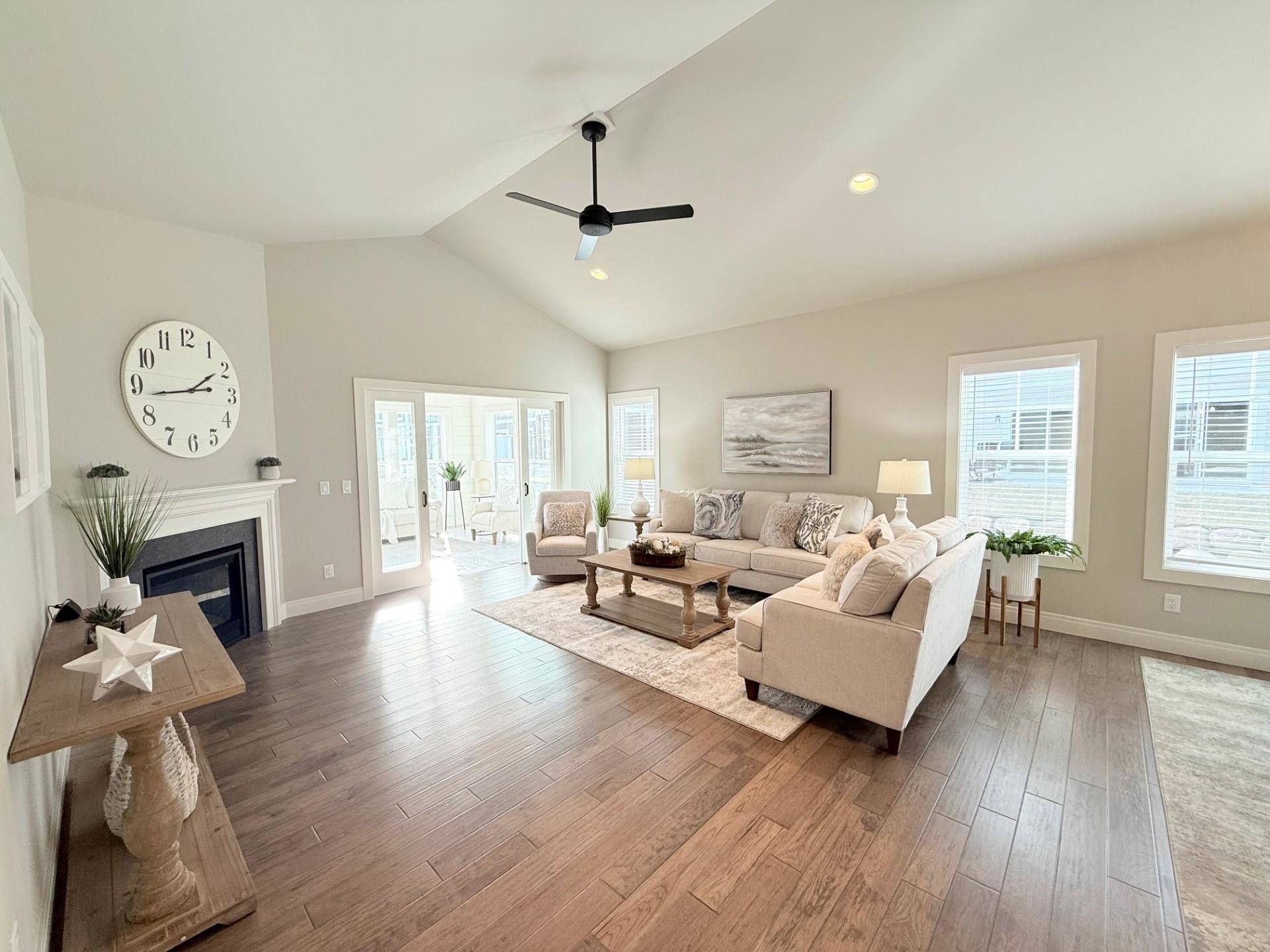 Deforest, WI 53532,Unit 41 Conservancy Plaza