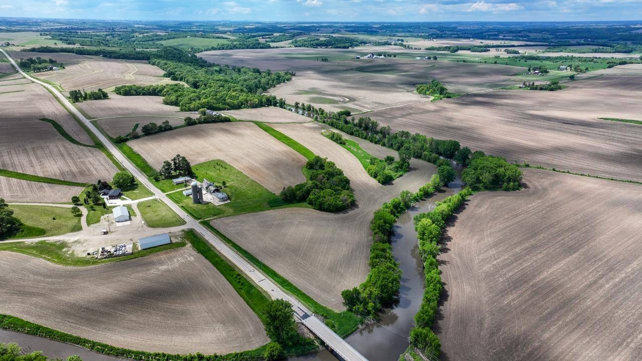 Browntown, WI 53522,W8940 County Road B
