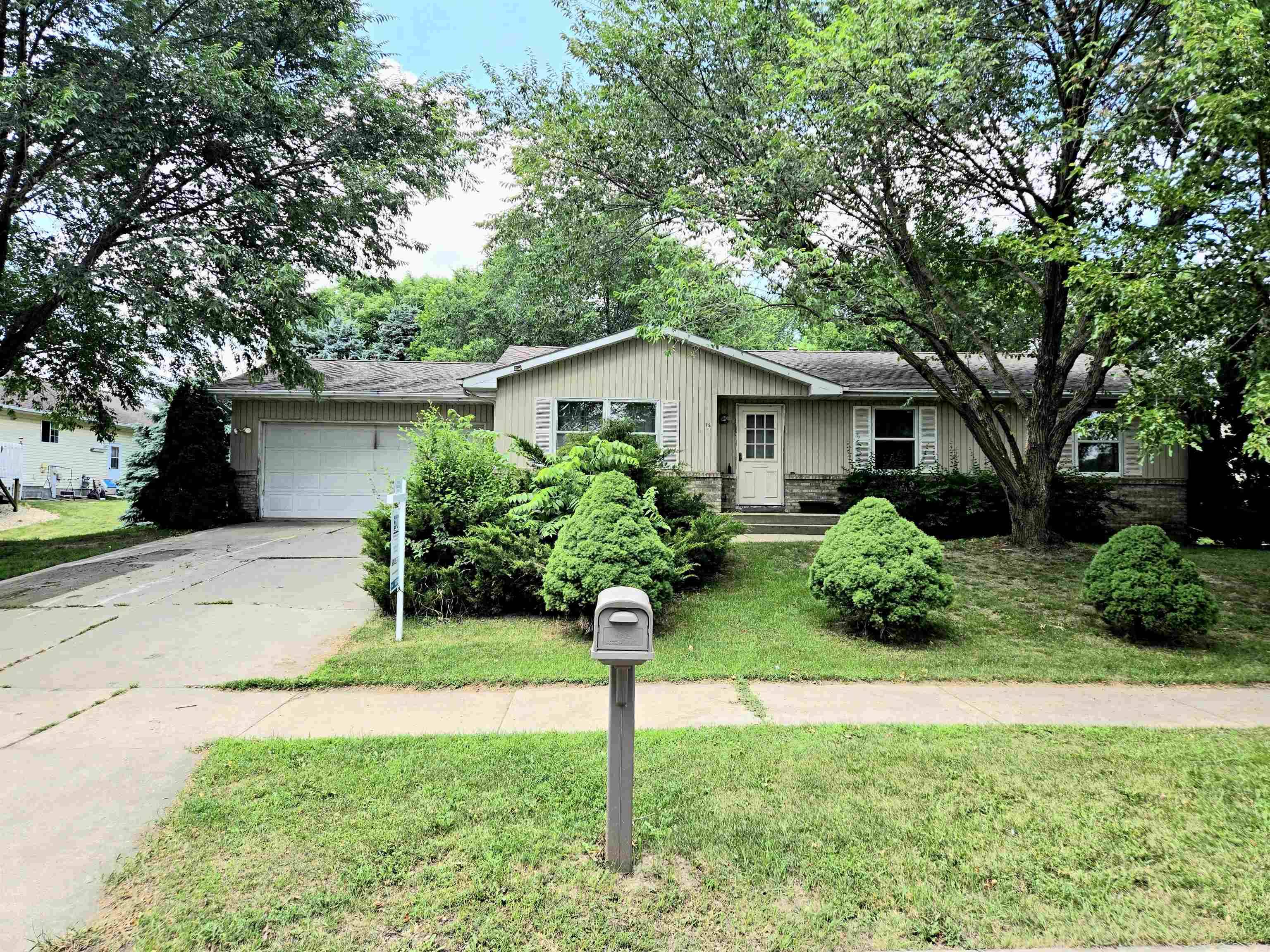 Monroe, WI 53566,119 N 12th Avenue