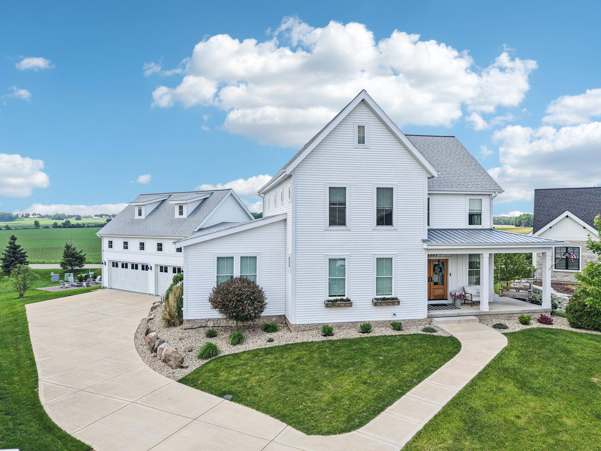 Waunakee, WI 53597,1203 Alice Court