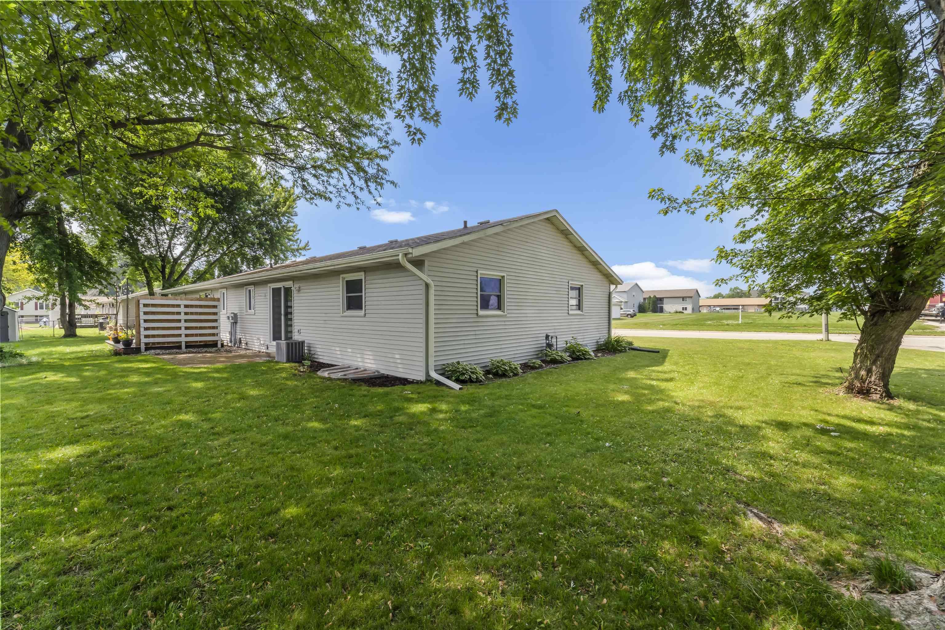 Belleville, WI 53508,30 Karl Avenue