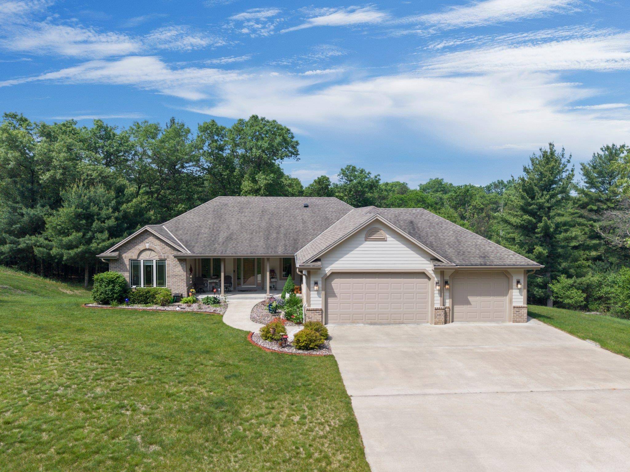 Grand Marsh, WI 53936,875 Fawn Lane