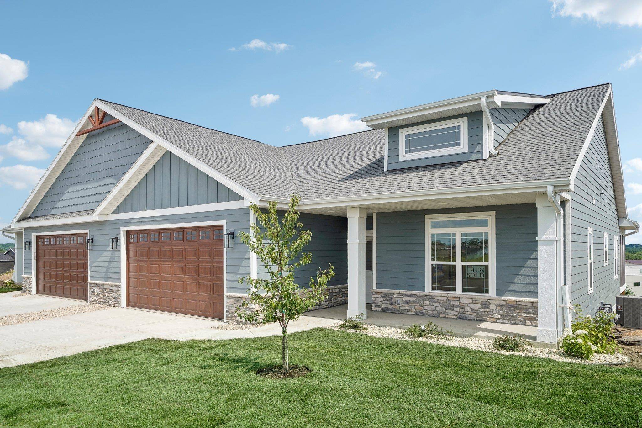 Deforest, WI 53532,6479 Ridge View Way