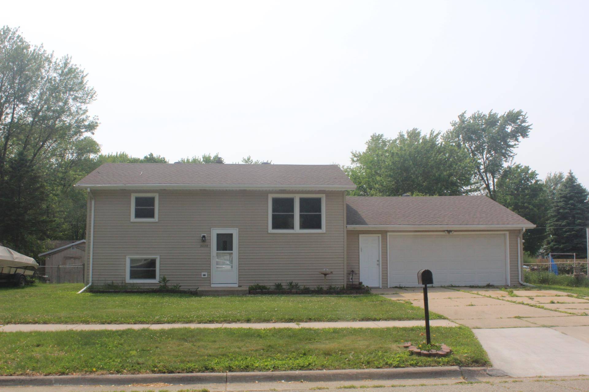 Janesville, WI 51546,2028 S osborne Avenue