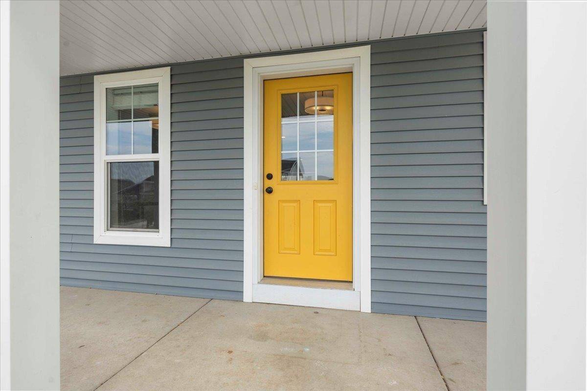 Waunakee, WI 53597,507 E Verleen Avenue