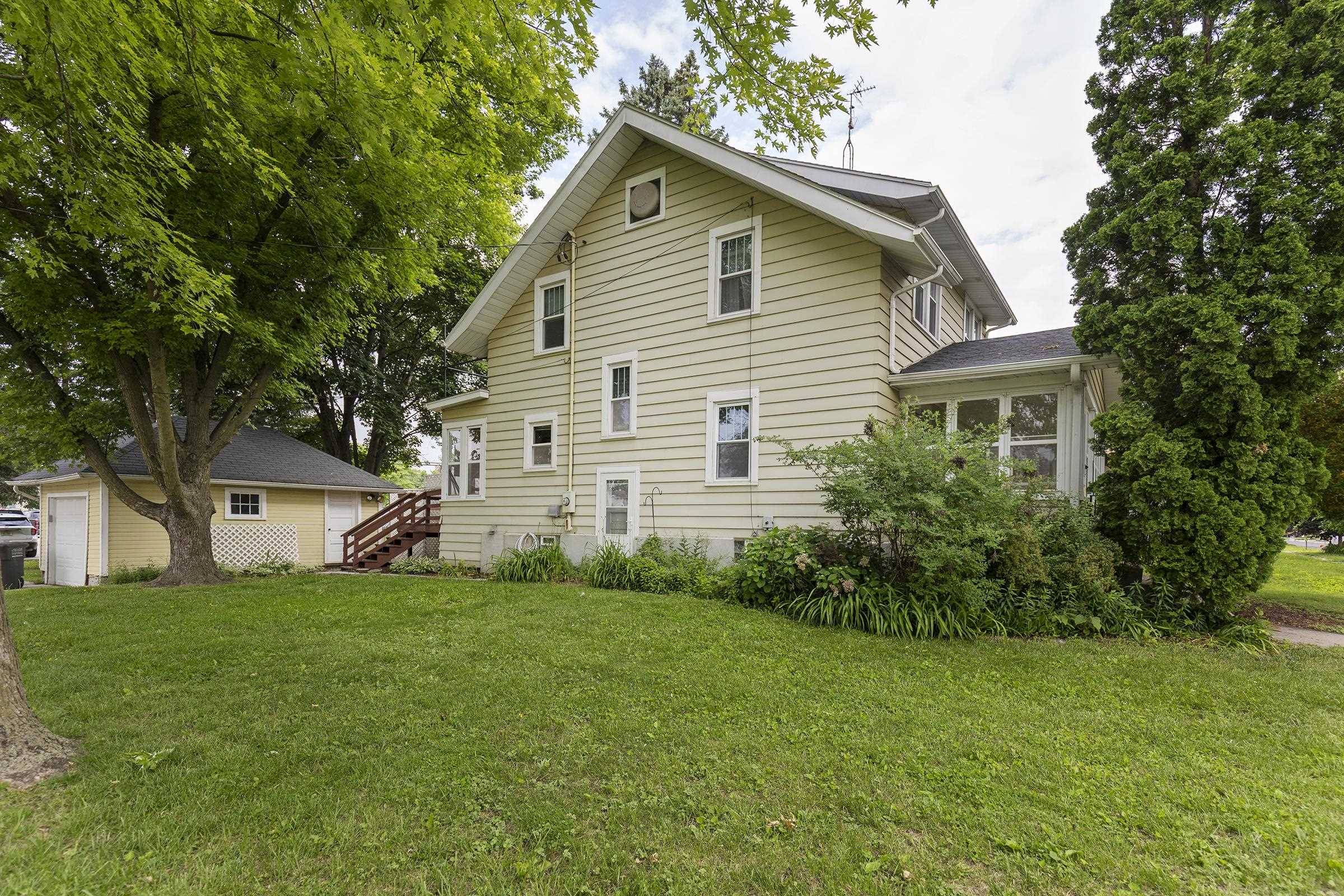 Jefferson, WI 53549,425 S Whitewater Avenue