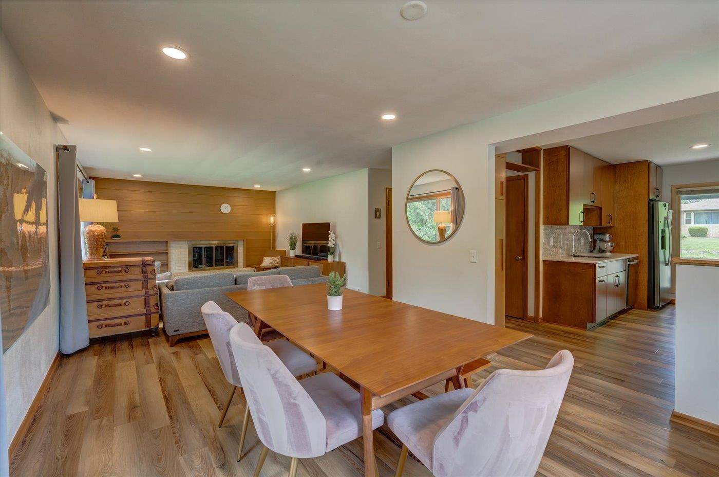 Madison, WI 53705,5043 Marathon Drive