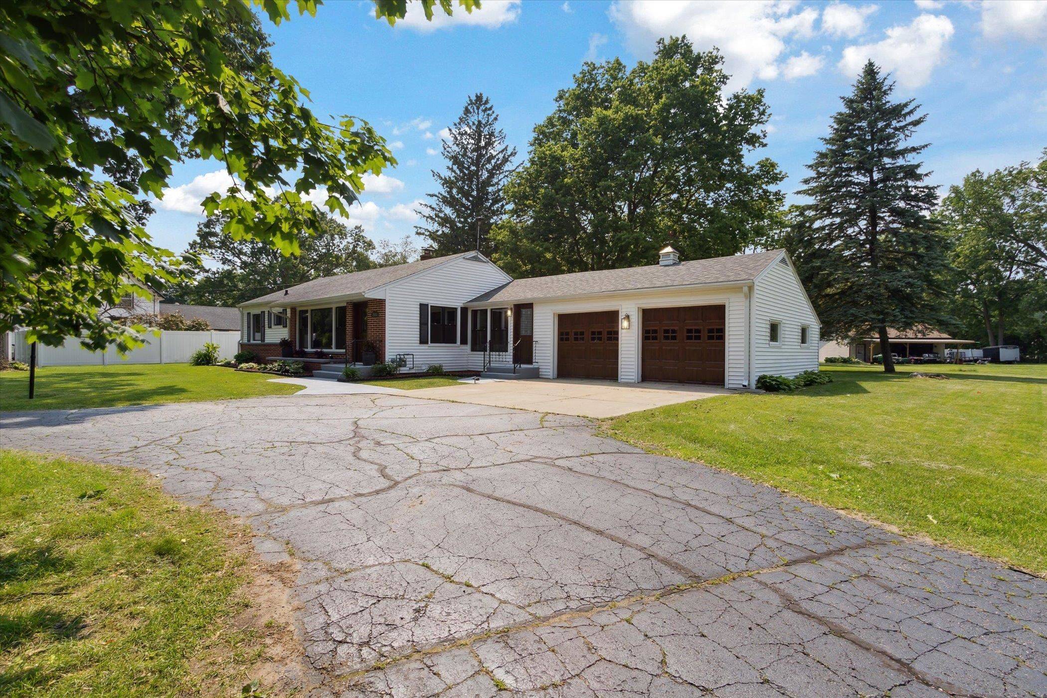 Beloit, WI 53511,2513 Shopiere Road