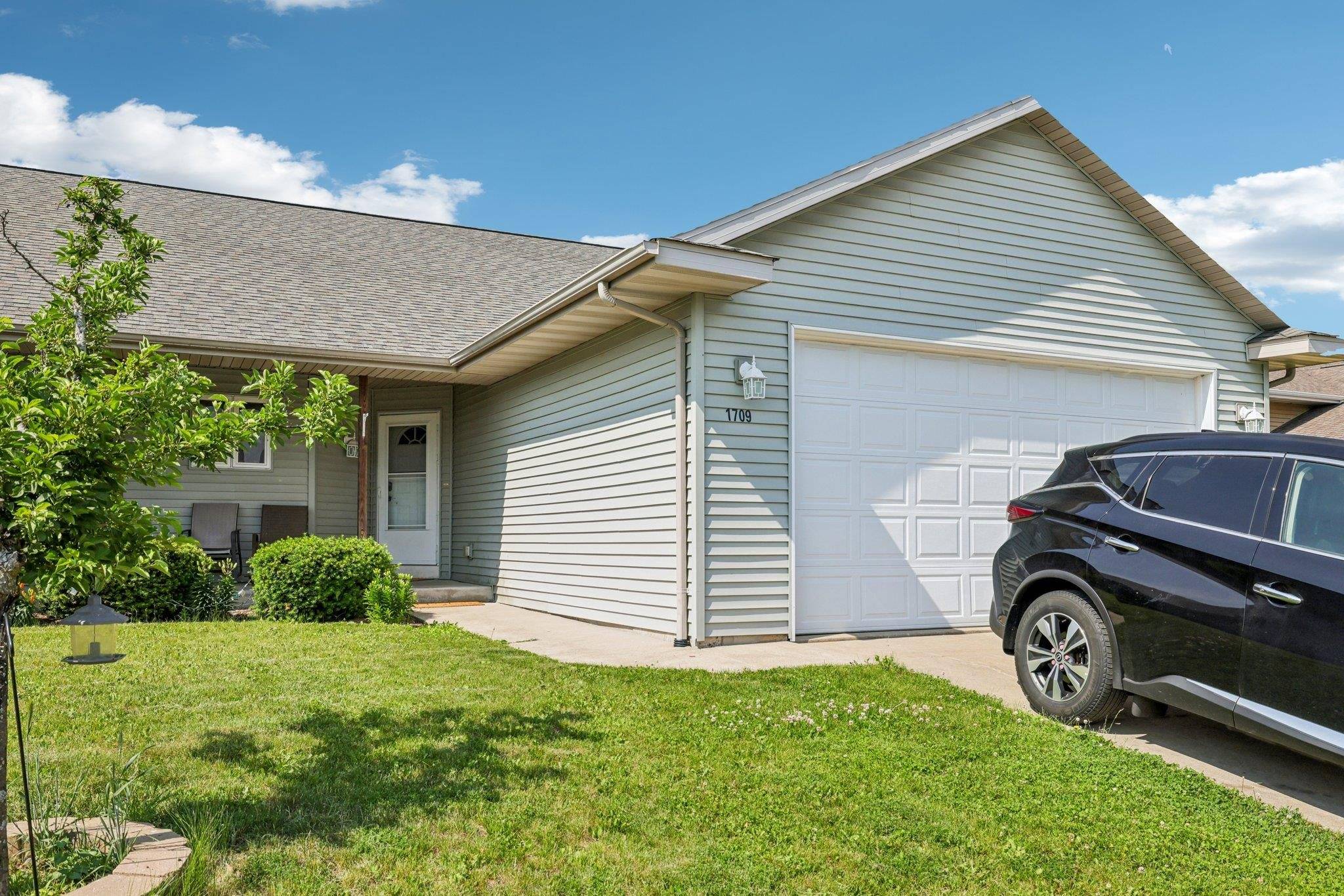 Sauk City, WI 53583,1709 Bates Street