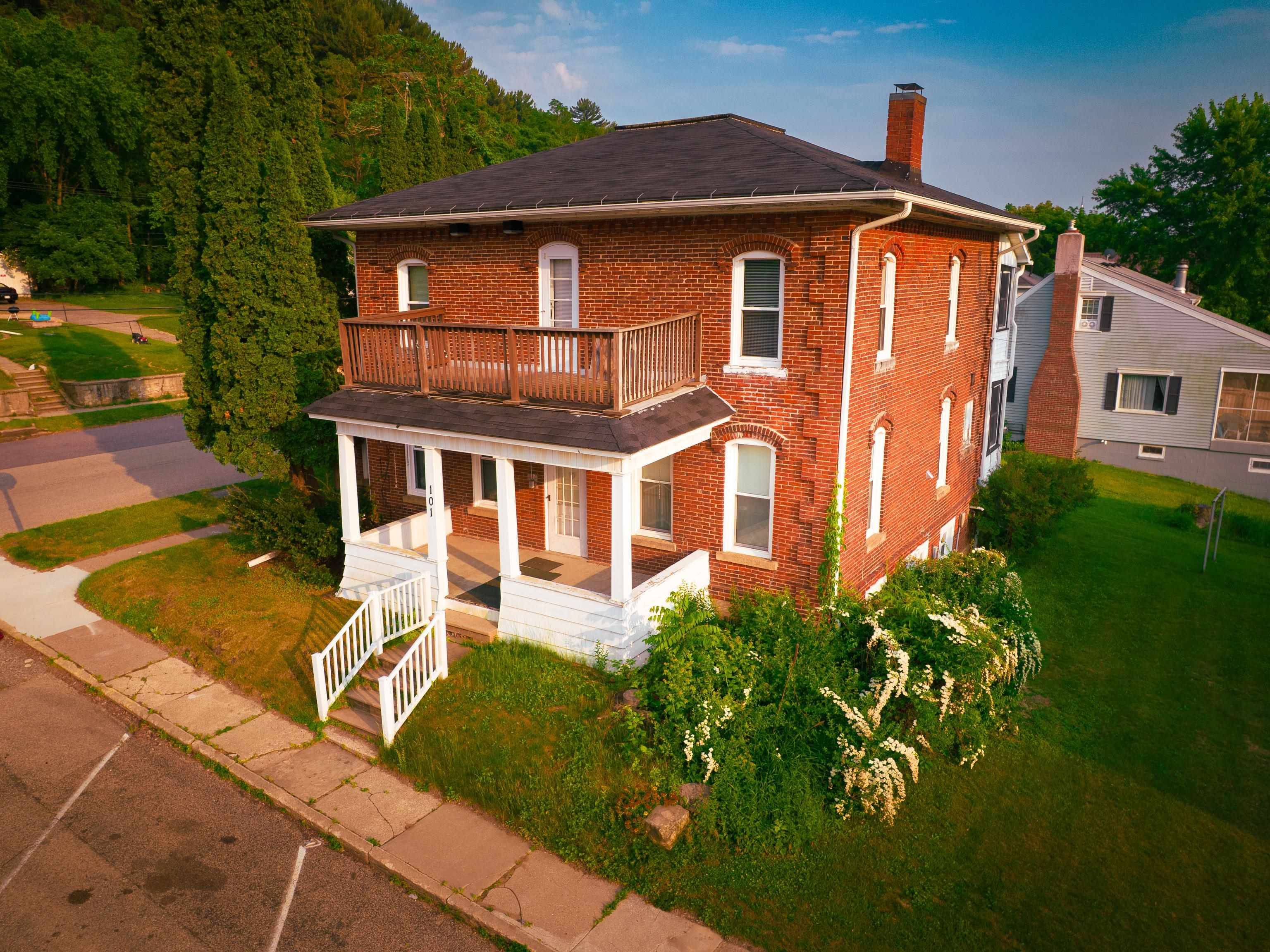 Wonewoc, WI 53968,101 Washington Street