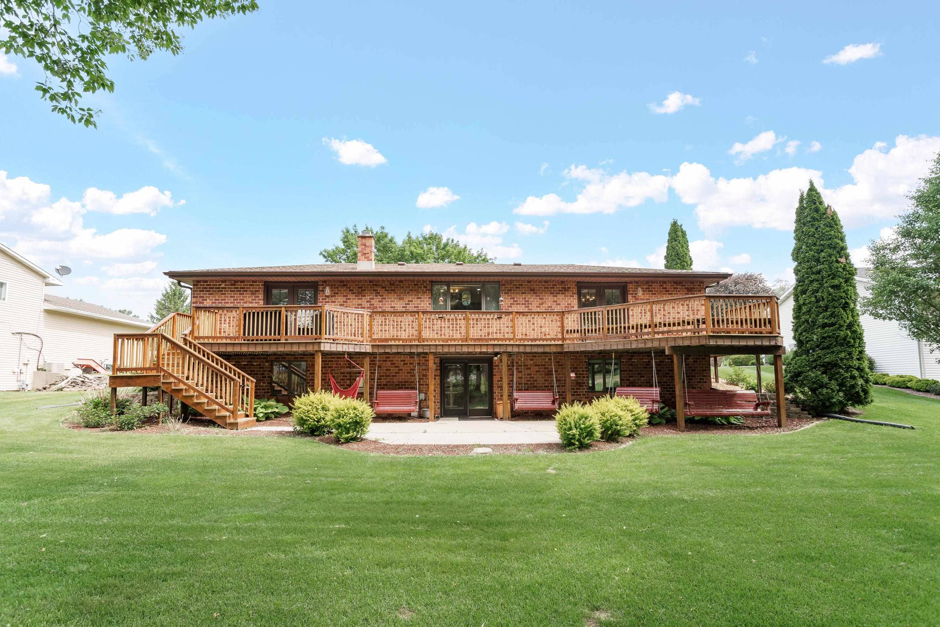 Milton, WI 53563,915 Nelson Avenue