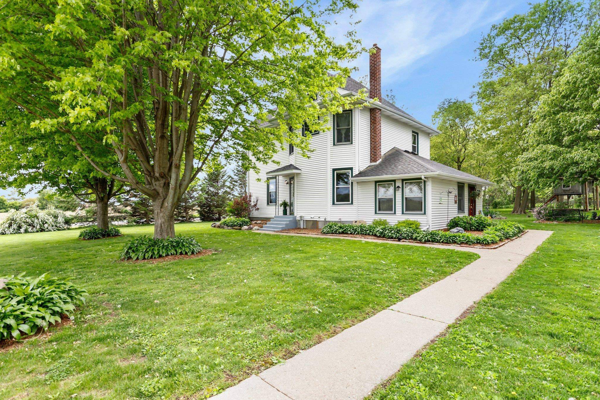 Stoughton, WI 53589,2282 Skaalen Road