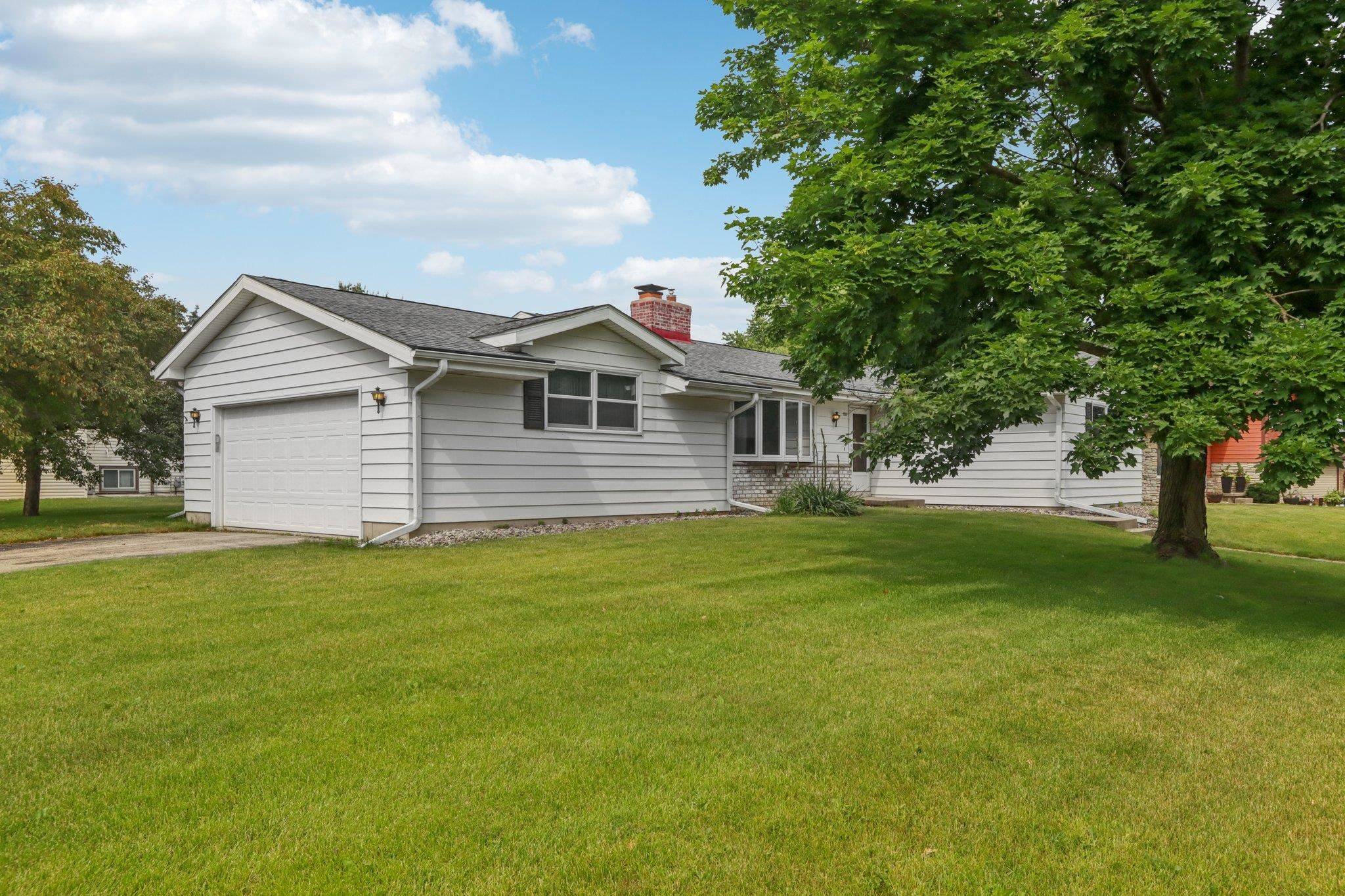 Waunakee, WI 53597,1200 Wexford Drive