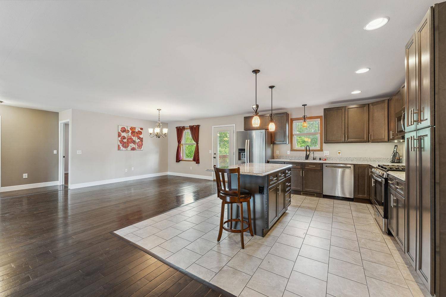 Baraboo, WI 53913,E10270 Forest Road