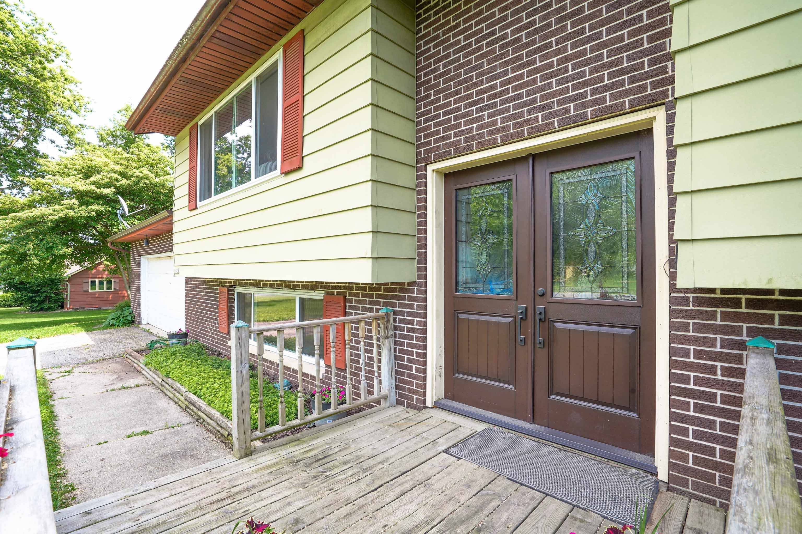Cottage Grove, WI 53527,2743 Bluebird Lane