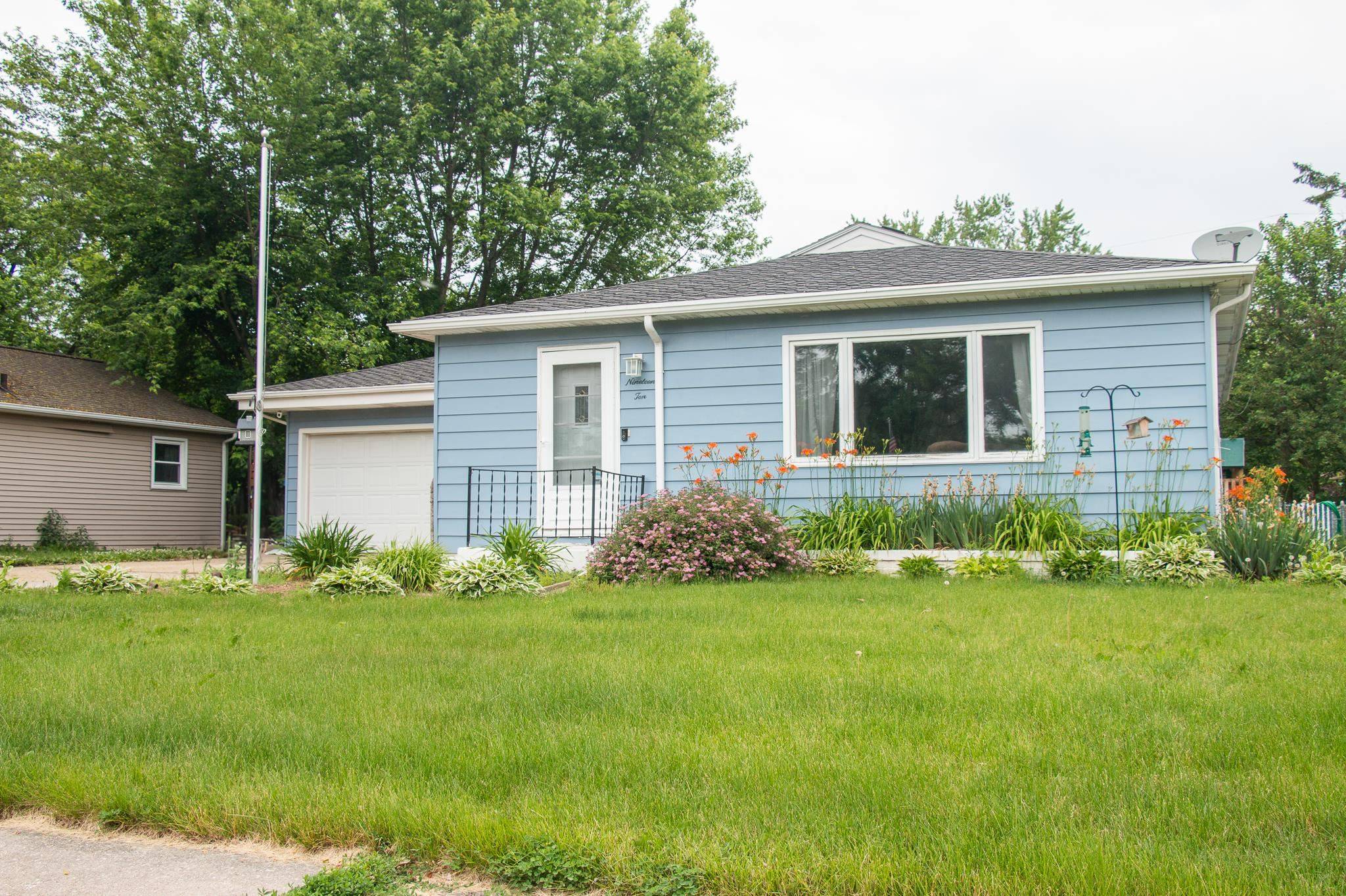 Janesville, WI 53548,1910 W Memorial Drive