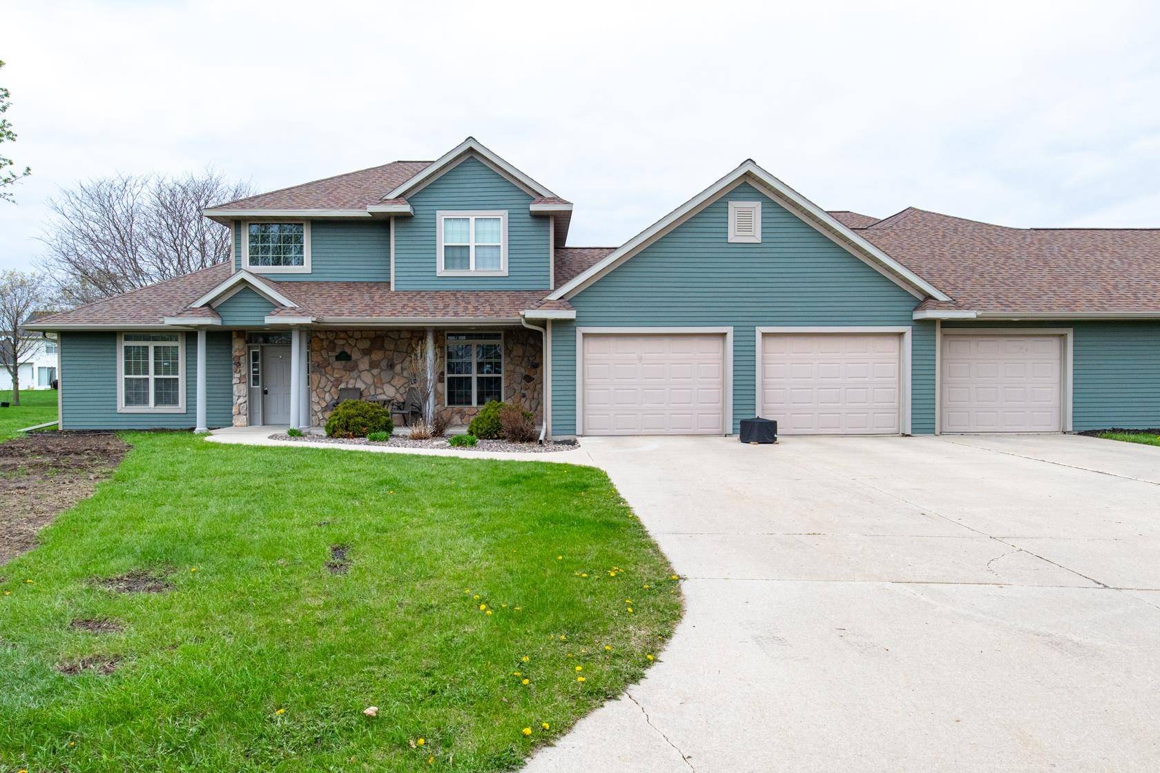 De Pere, WI 54115,180 East River Drive